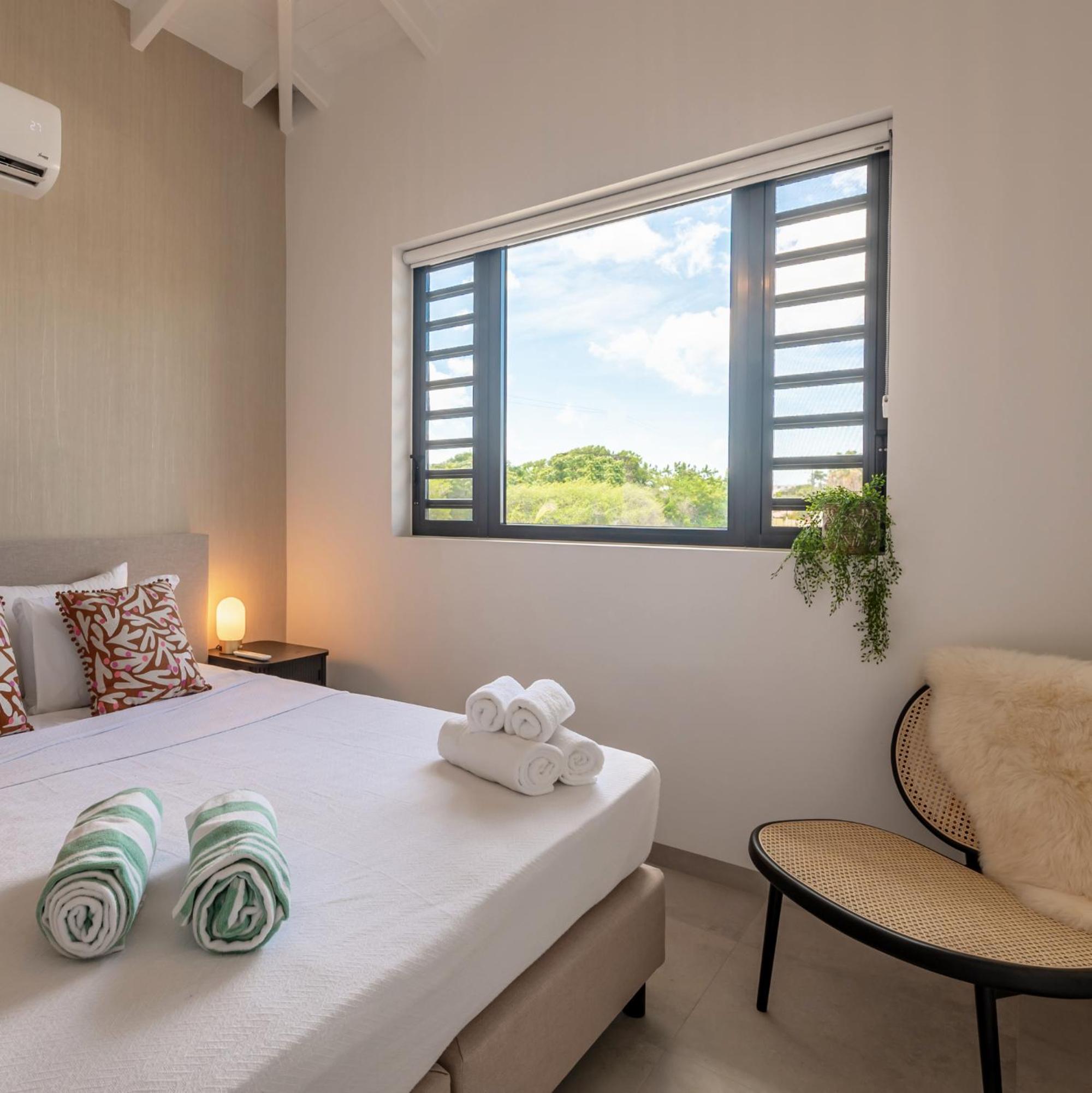 The Wave - Excellently located Penthouse with pool
