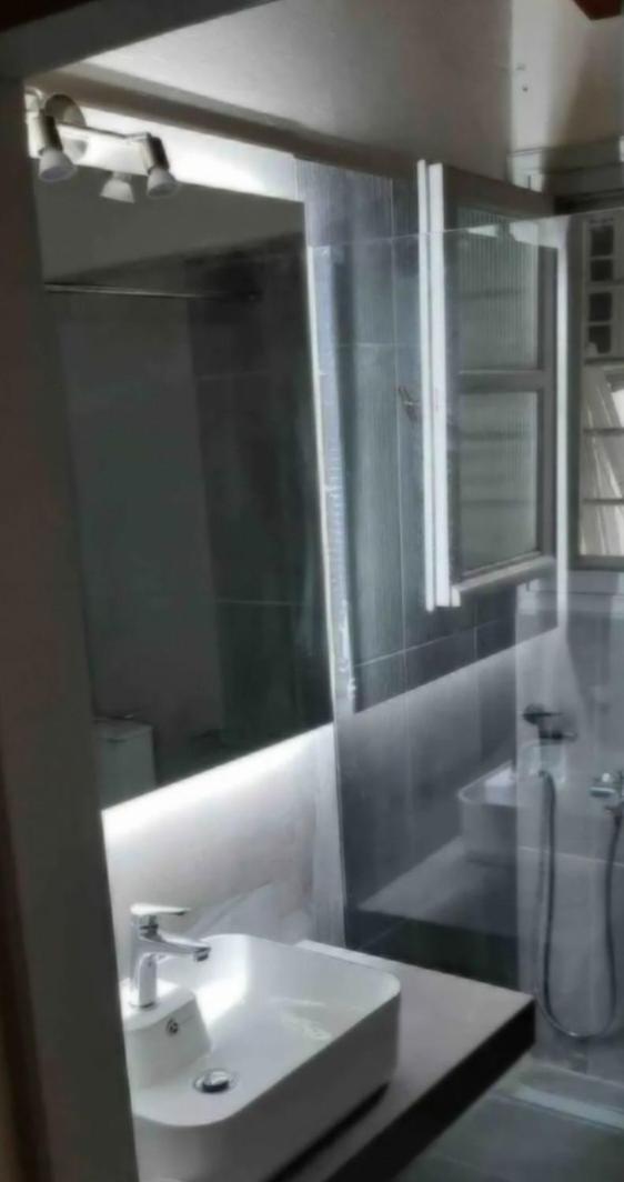 Secreto Holiday House with 2000sqm garden view 3