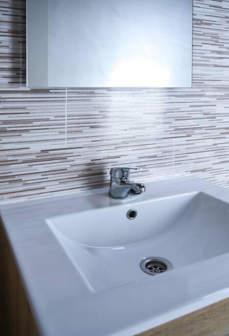 Tindaya Sol Smartworking by Babiniliving