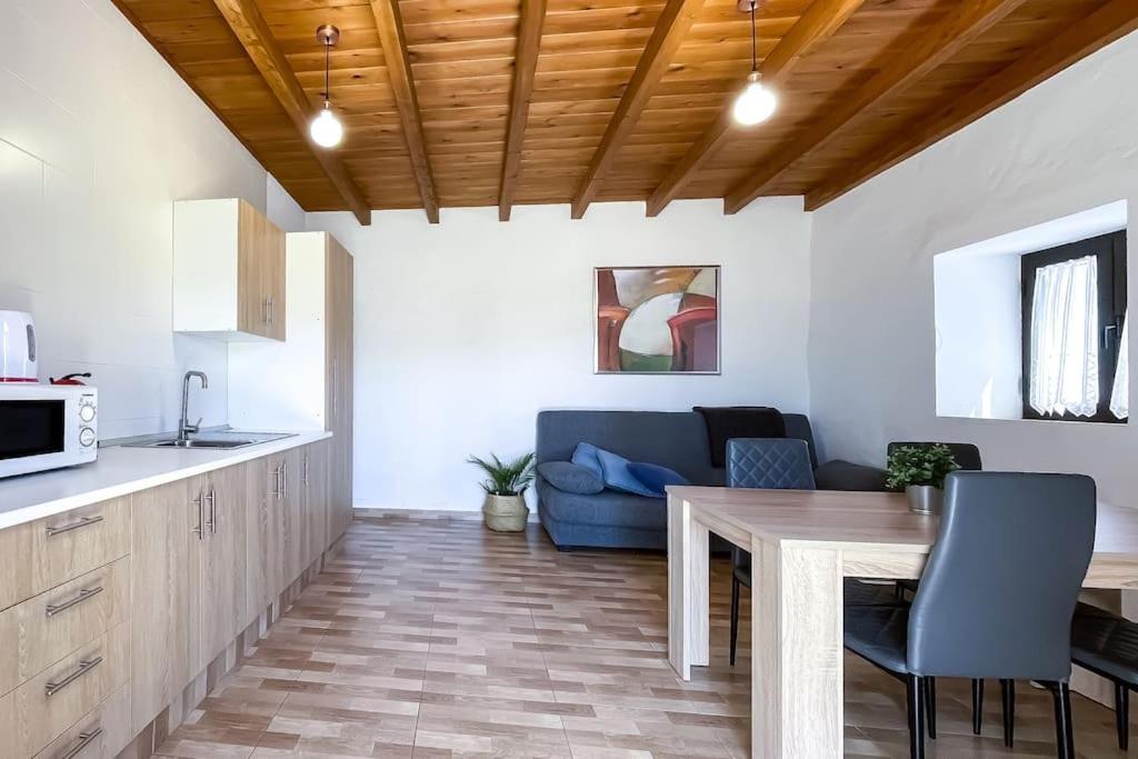 Tindaya Sol Smartworking by Babiniliving