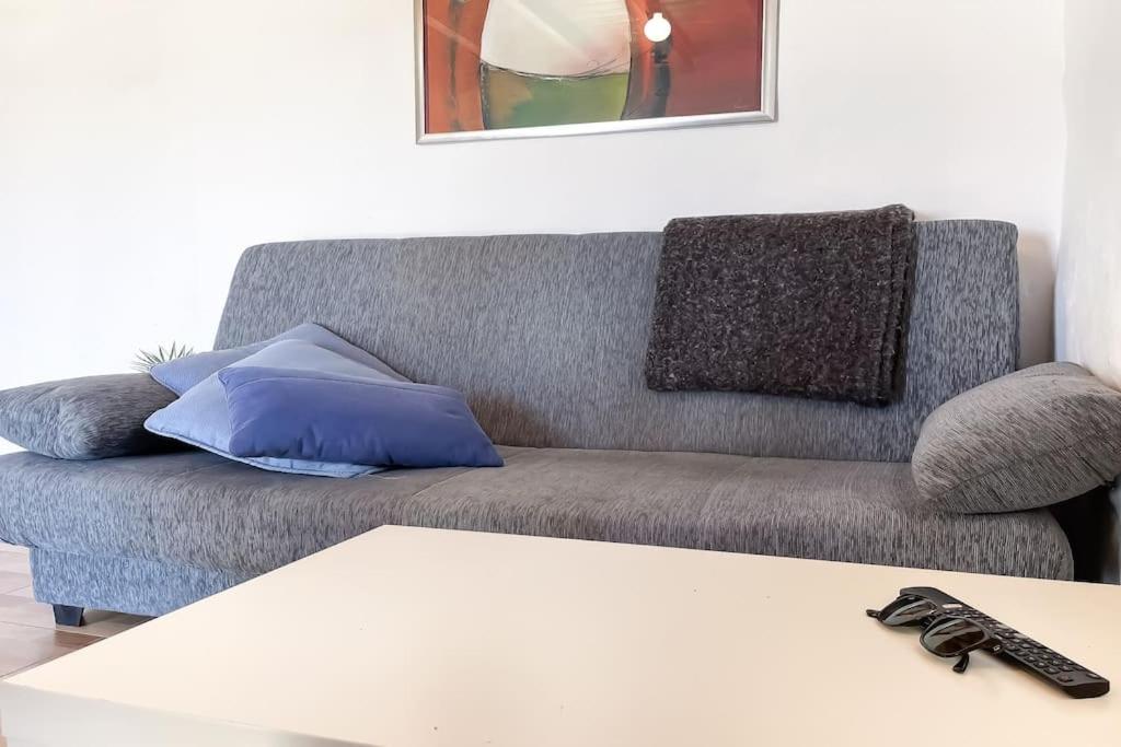 Tindaya Sol Smartworking by Babiniliving