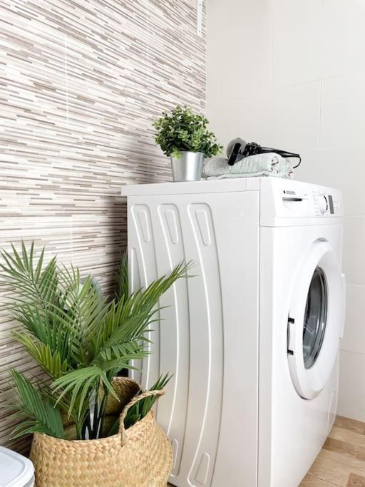 Tindaya Sol Smartworking by Babiniliving