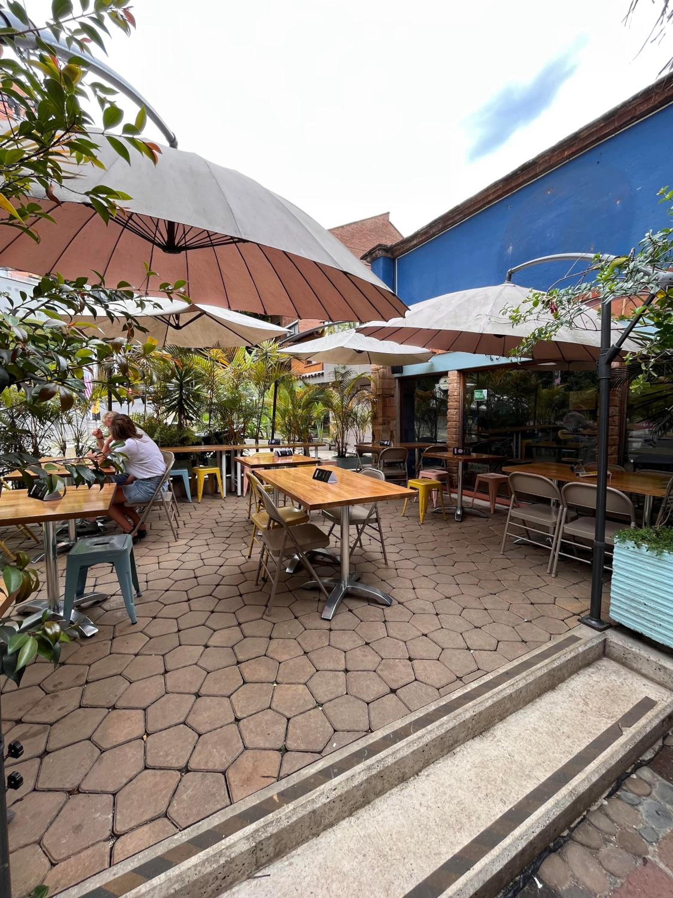 Yolo Hostel Medellin
