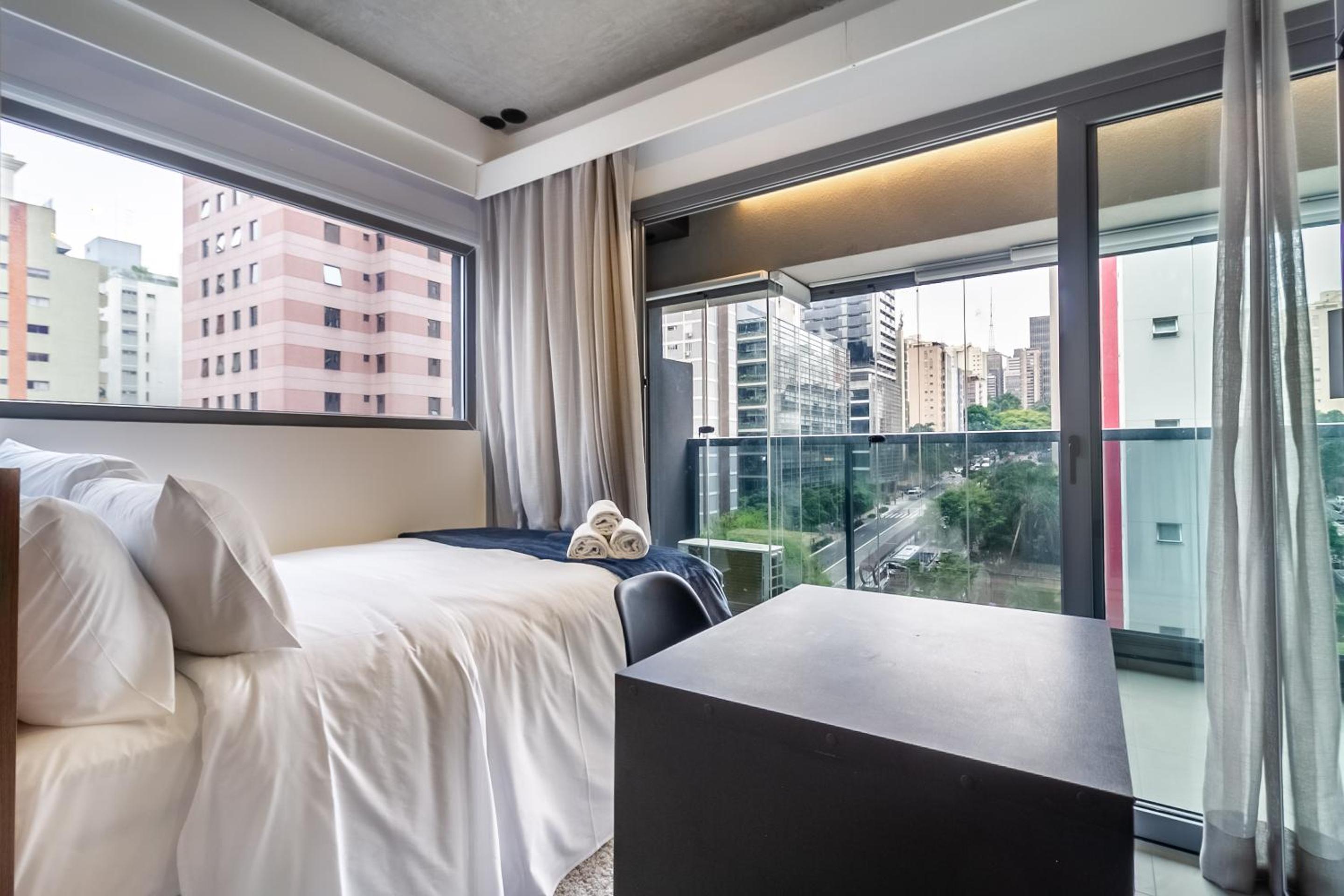 360 VN On Lorena by Housi