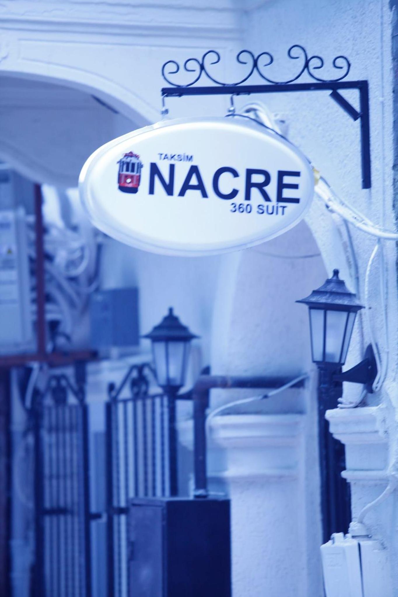 Taksim Nacre 360 Suit - Image 129