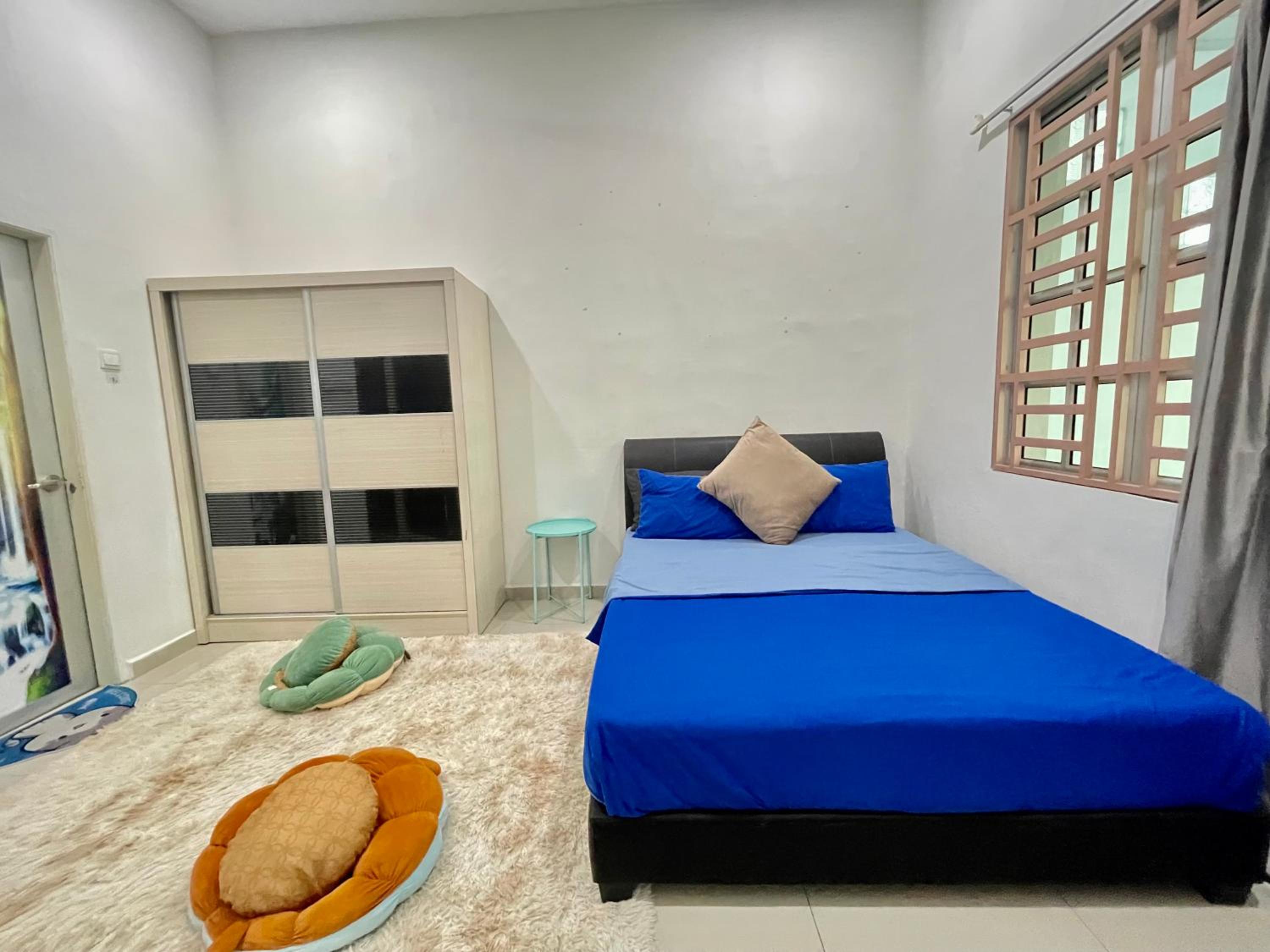 Home36#8pax#4bedroom#NearAeonAlma#Mcd photo 3