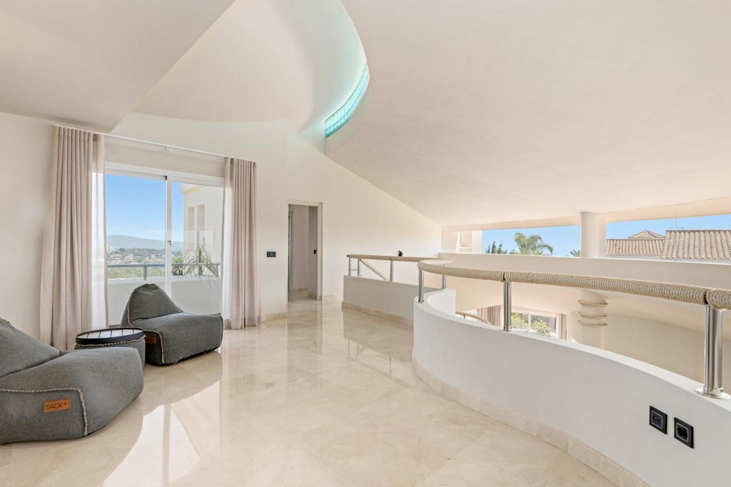 All About La Redonda Villa