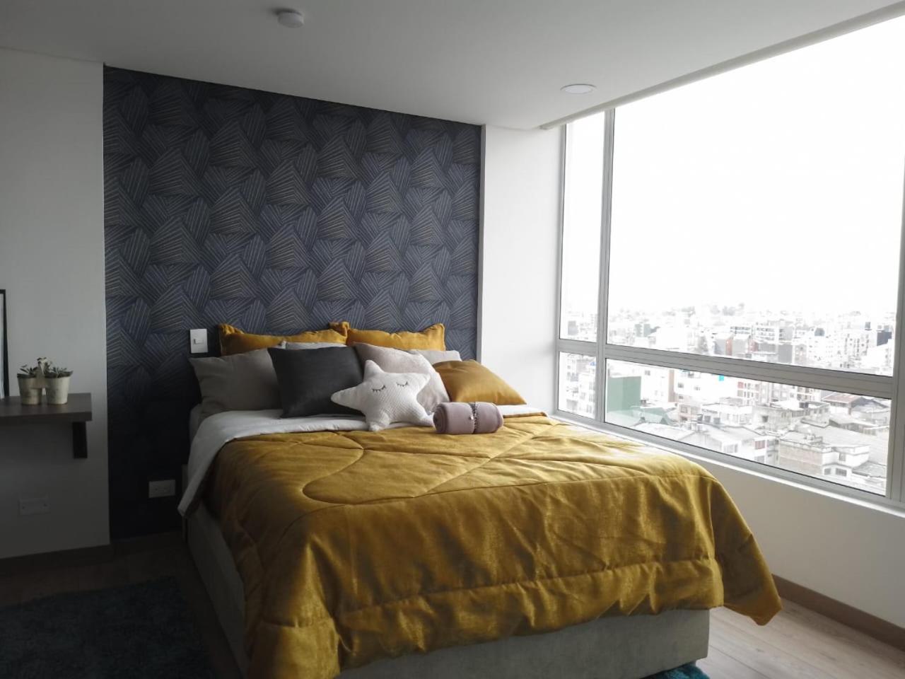Aparta Estudio de Lujo Bogotá Zona chapinero con Excelente vista de la ciudad