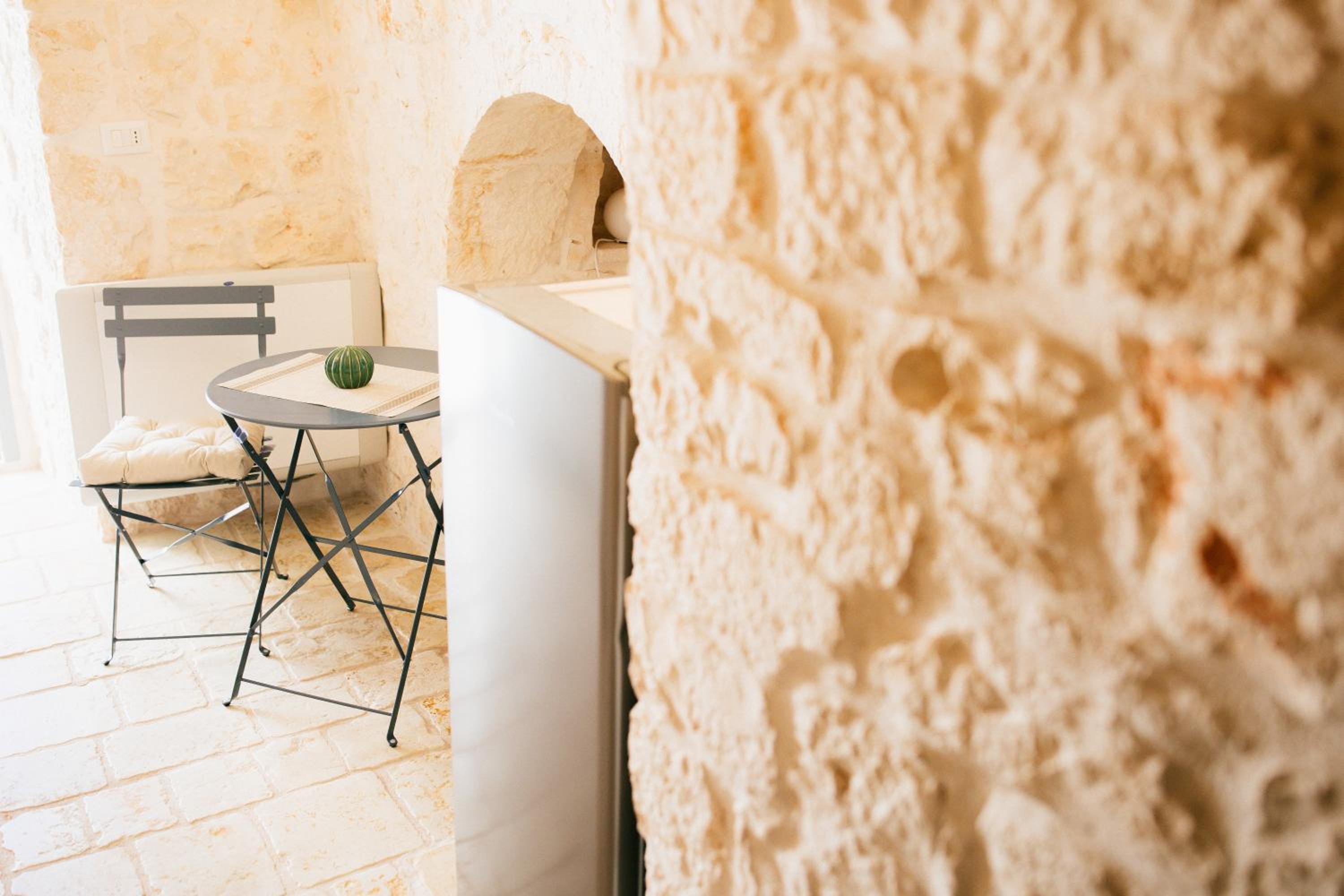 Borgo Chiancarosa, esclusivi trulli con piscina riscaldata