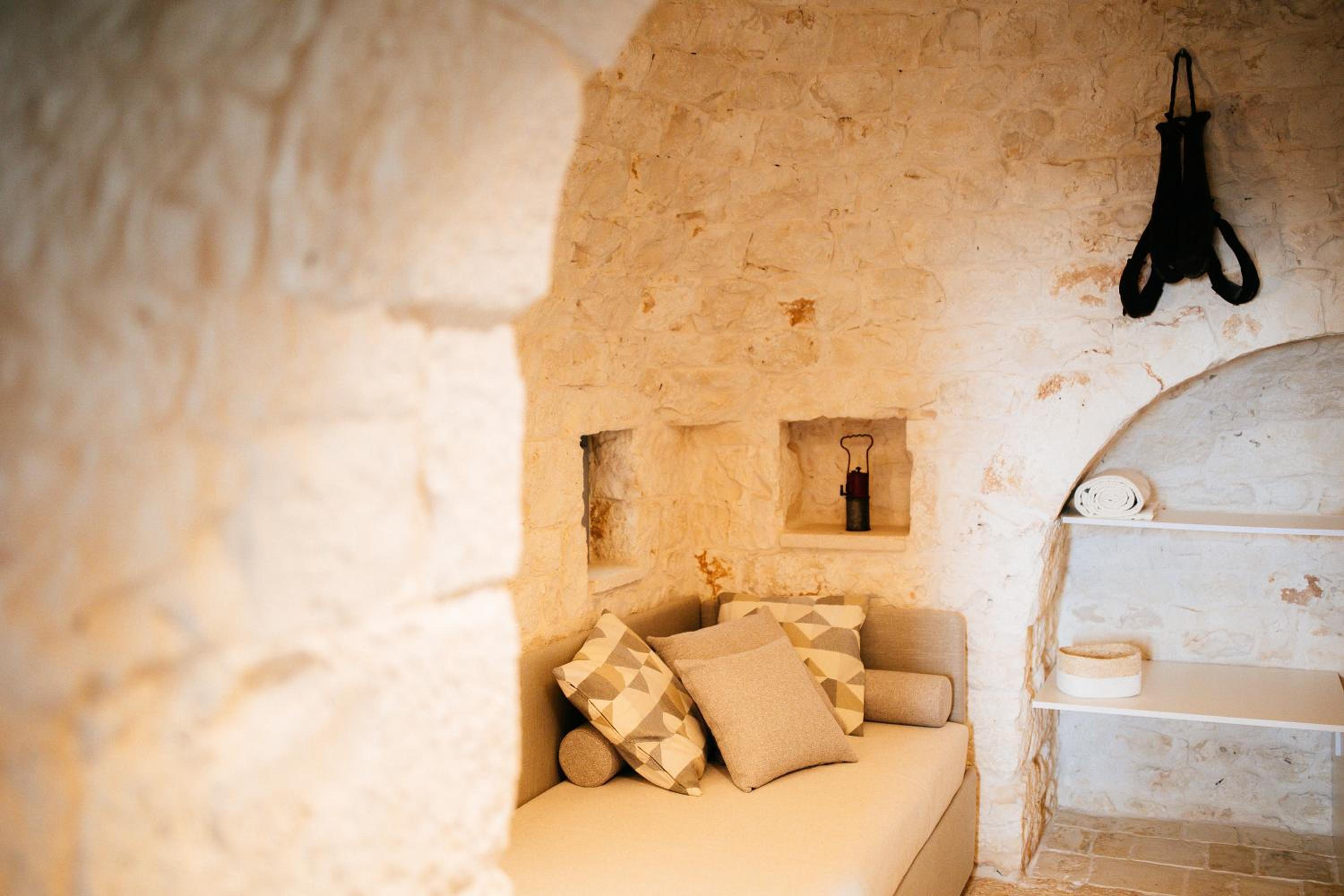 Borgo Chiancarosa, esclusivi trulli con piscina riscaldata