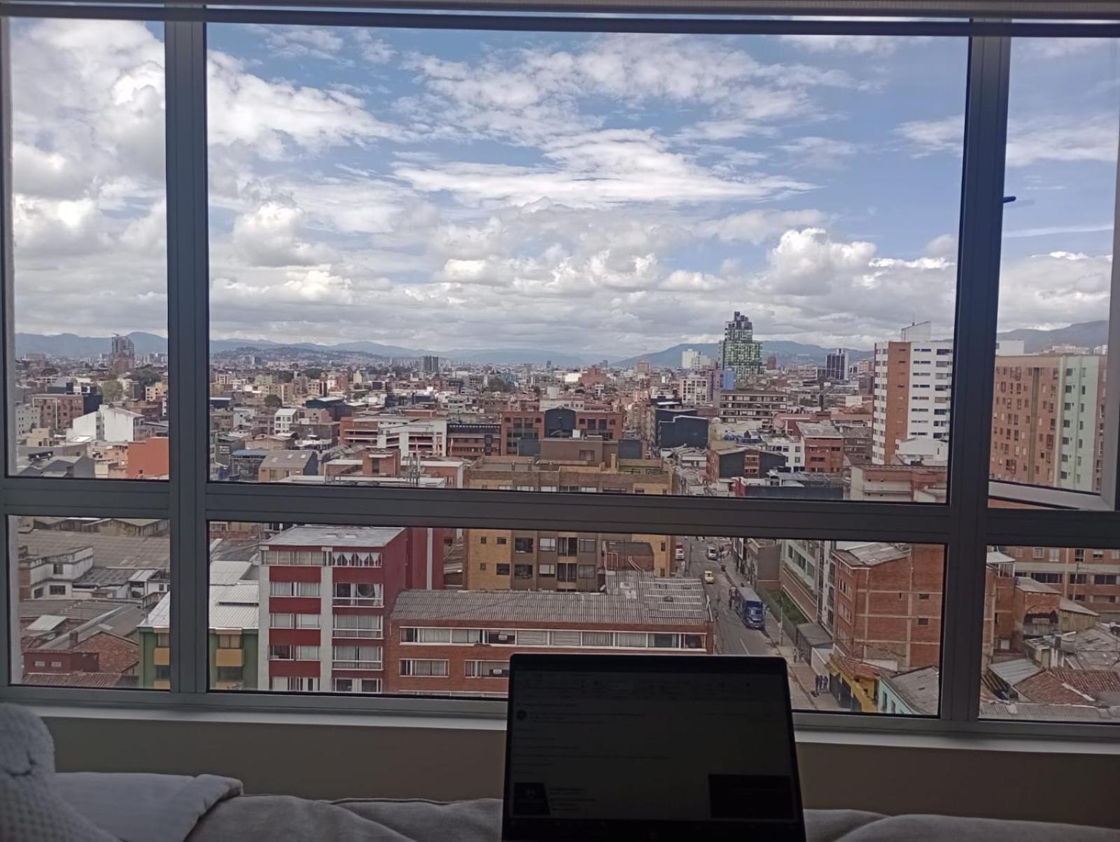 Aparta Estudio de Lujo Bogotá Zona chapinero con Excelente vista de la ciudad
