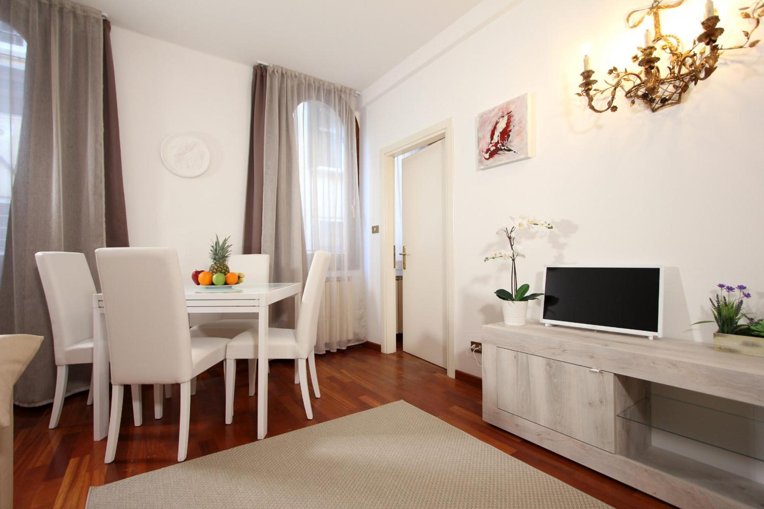 City Apartments Rialto Market
