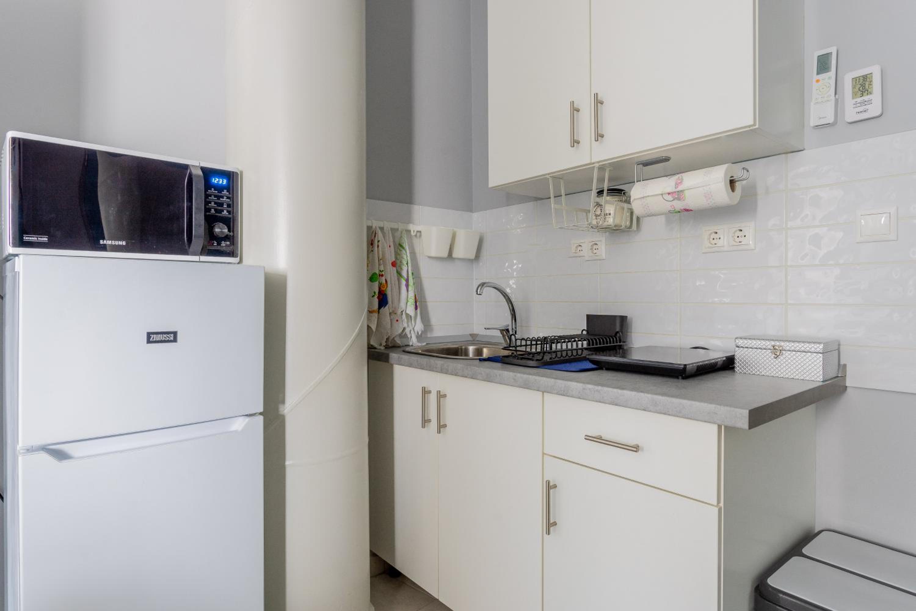 Downtown Apartment House Blue