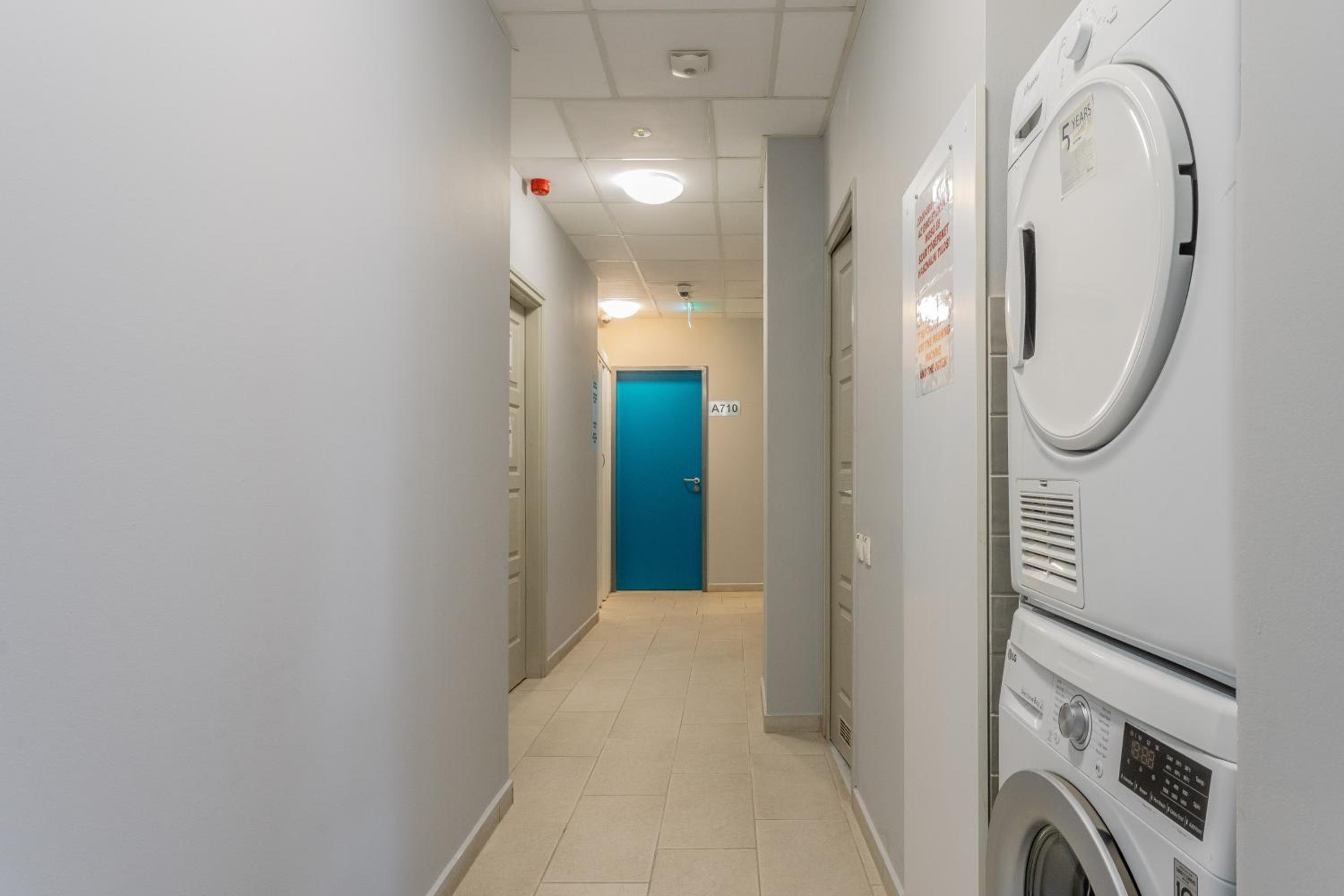 Downtown Apartment House Blue