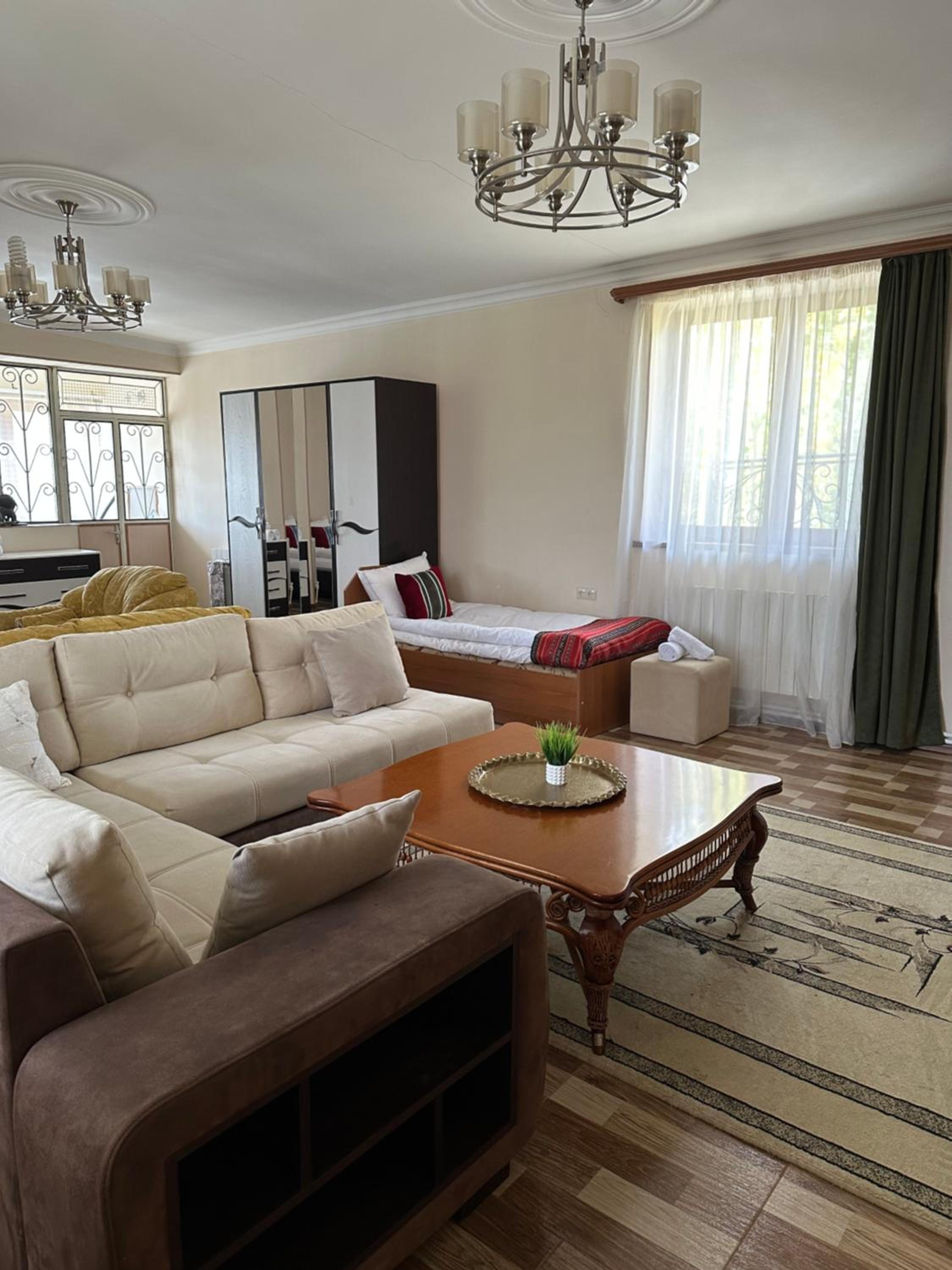 TAGANI Guest House