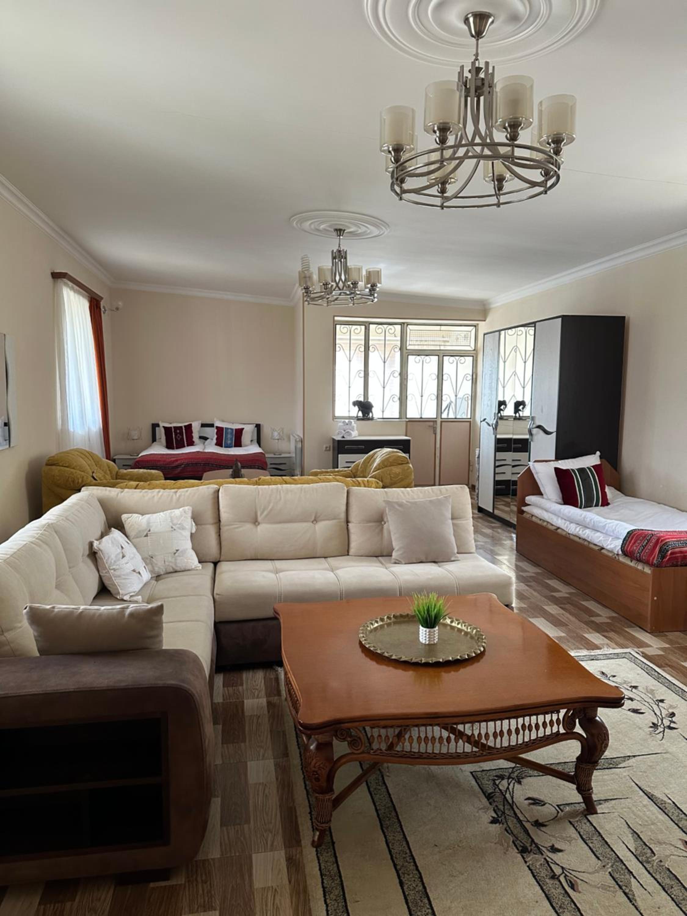 TAGANI Guest House