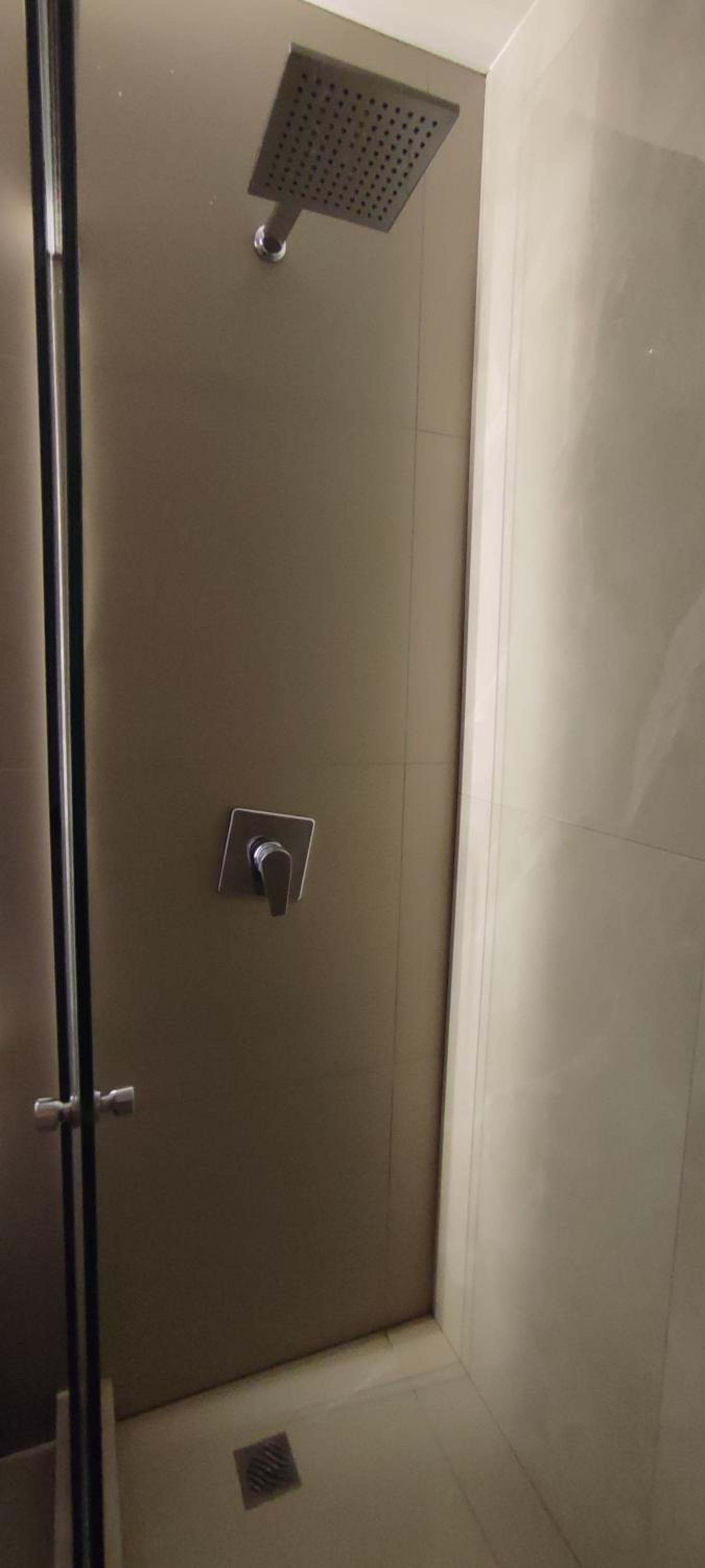 APARTAMENTO MODERNO EN EQUIPETROL, CON CINE - PISCINA - GYM y PARQUEO GRATUITO. Proximo a Los Tajibos, Ventura Mall, SUPER ICENORTE