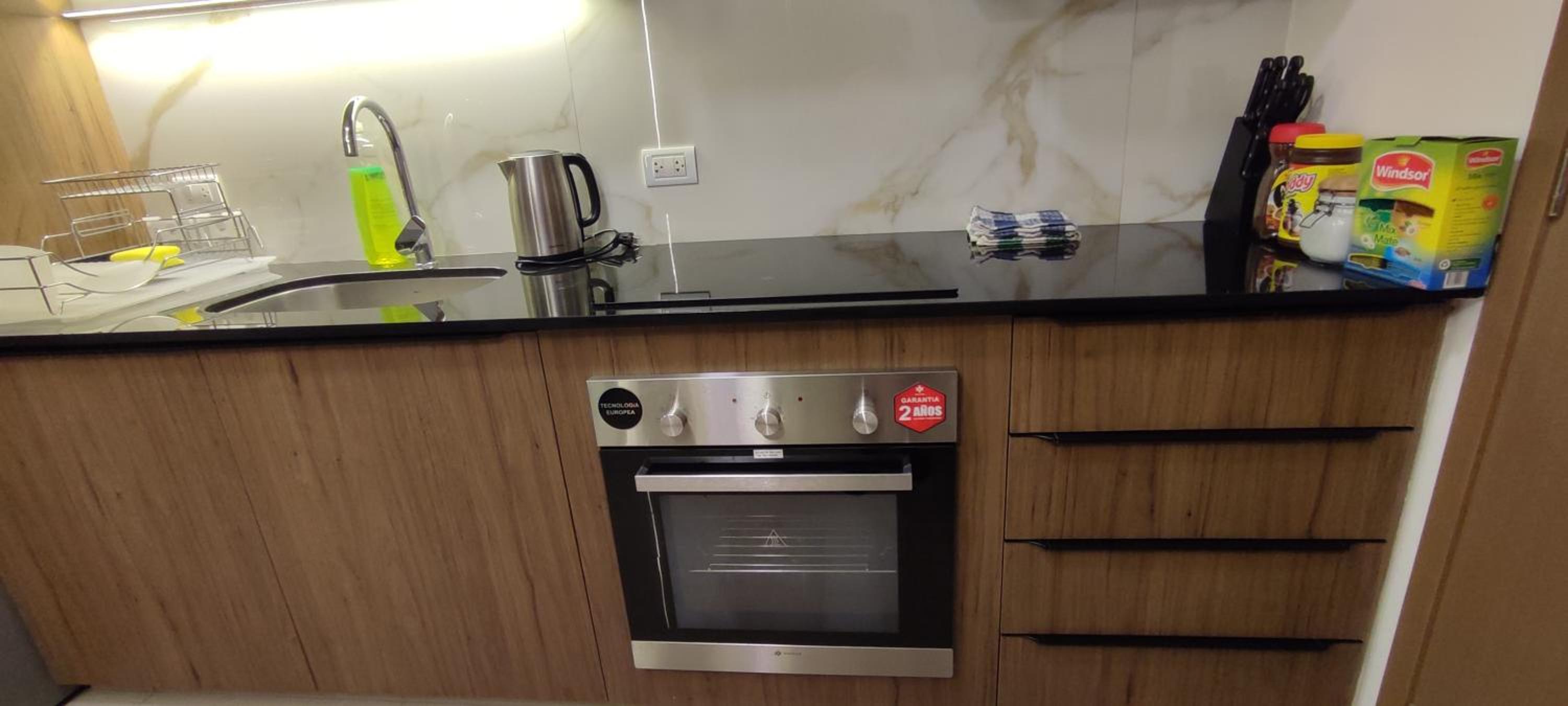 APARTAMENTO MODERNO EN EQUIPETROL, CON CINE - PISCINA - GYM y PARQUEO GRATUITO. Proximo a Los Tajibos, Ventura Mall, SUPER ICENORTE