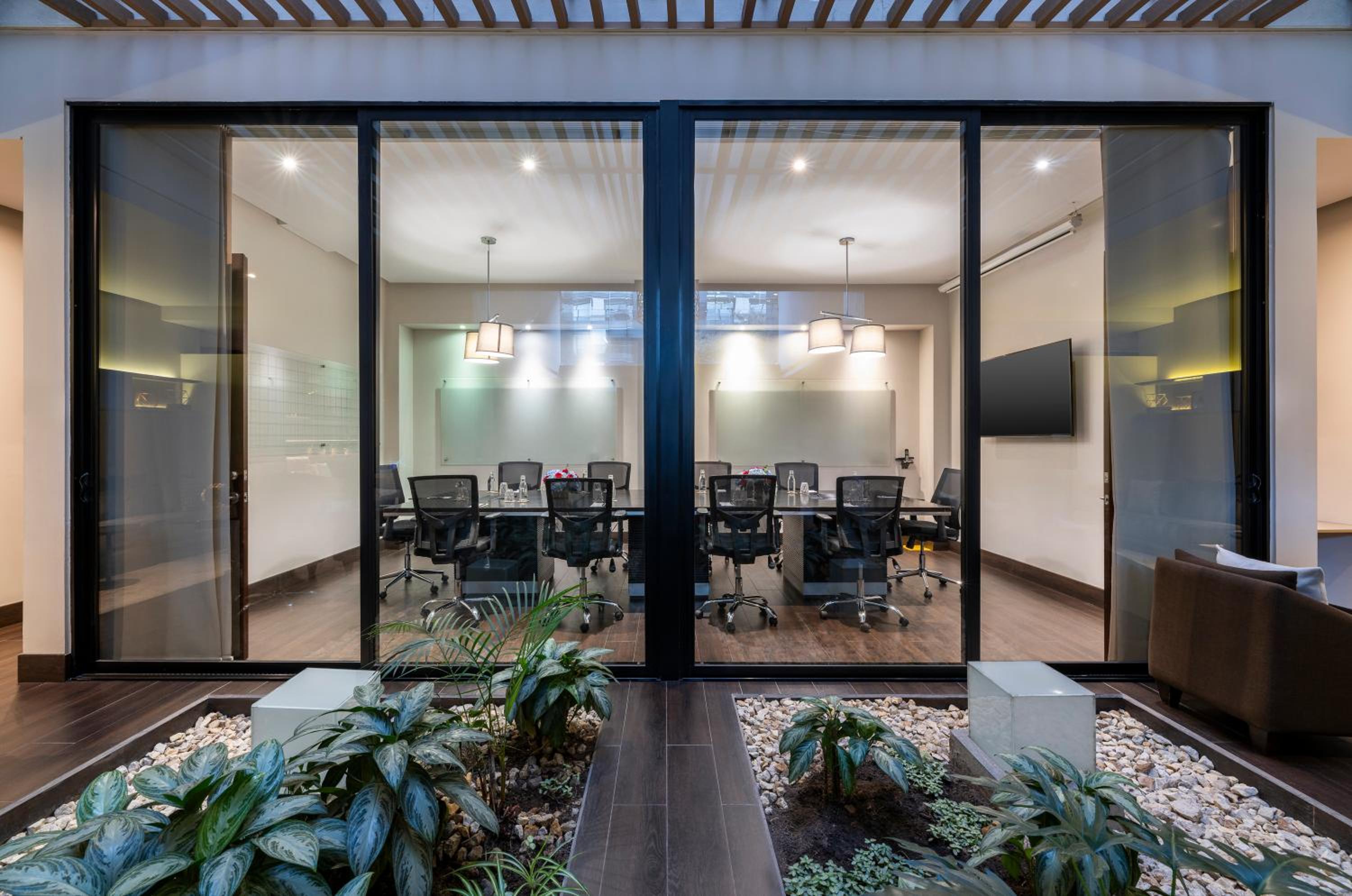 Hotel 93 Luxury Suites by Preferred