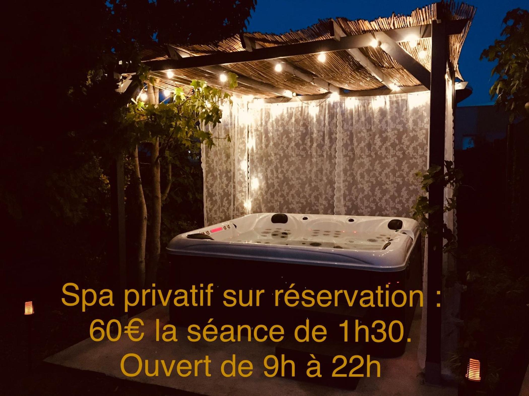La Villa des Roses - Suite & Spa photo 5