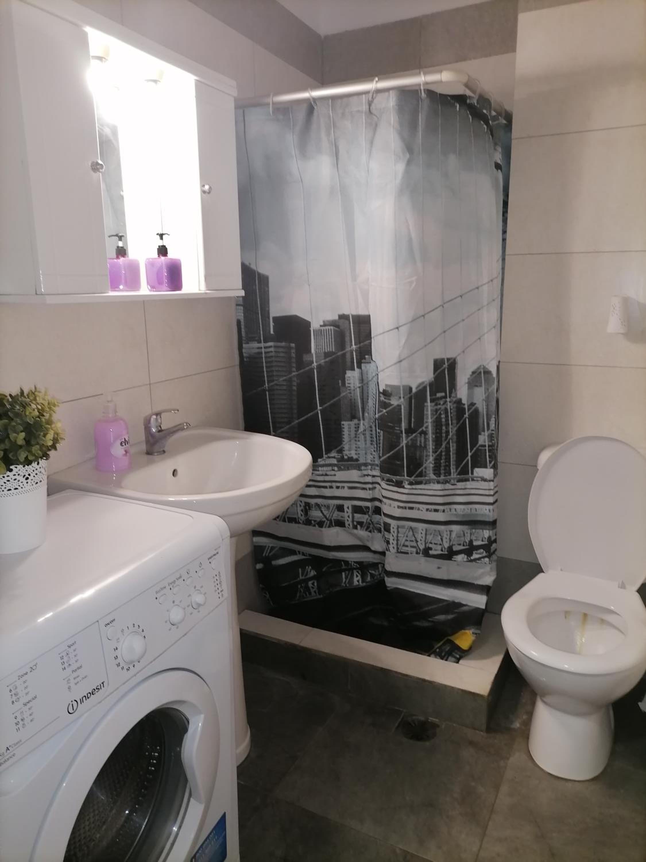 Pergamos Apartment