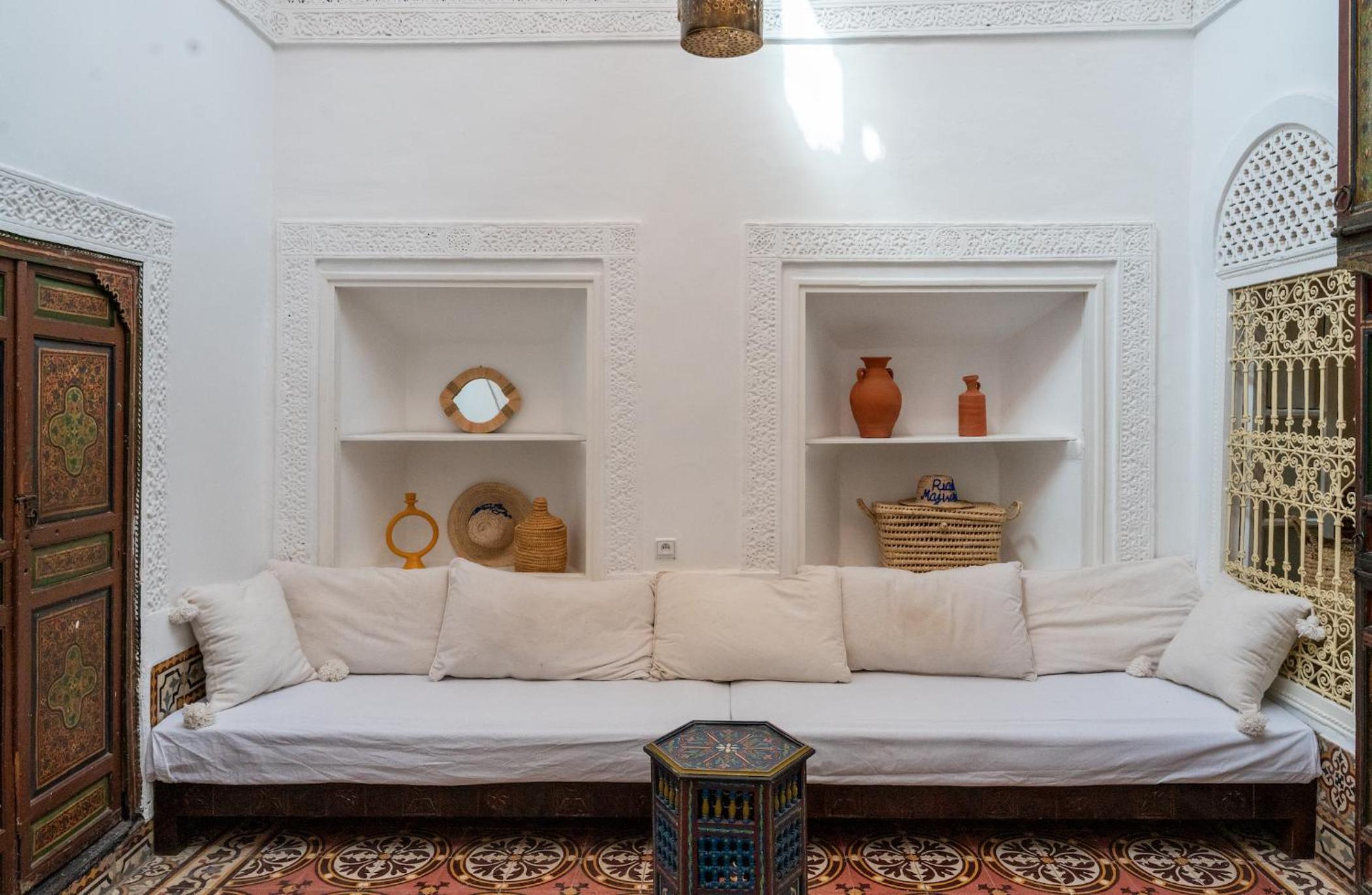 lounge