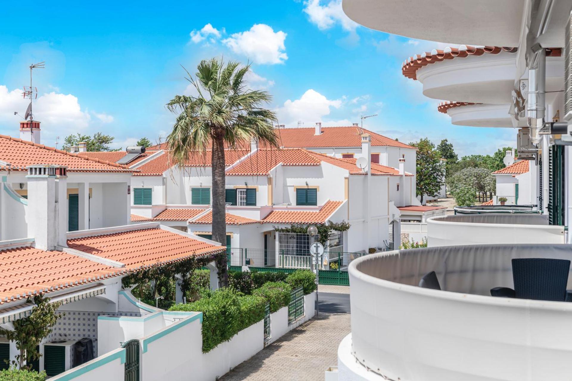 COTOVIA HOME vacations steps from the beach view 3