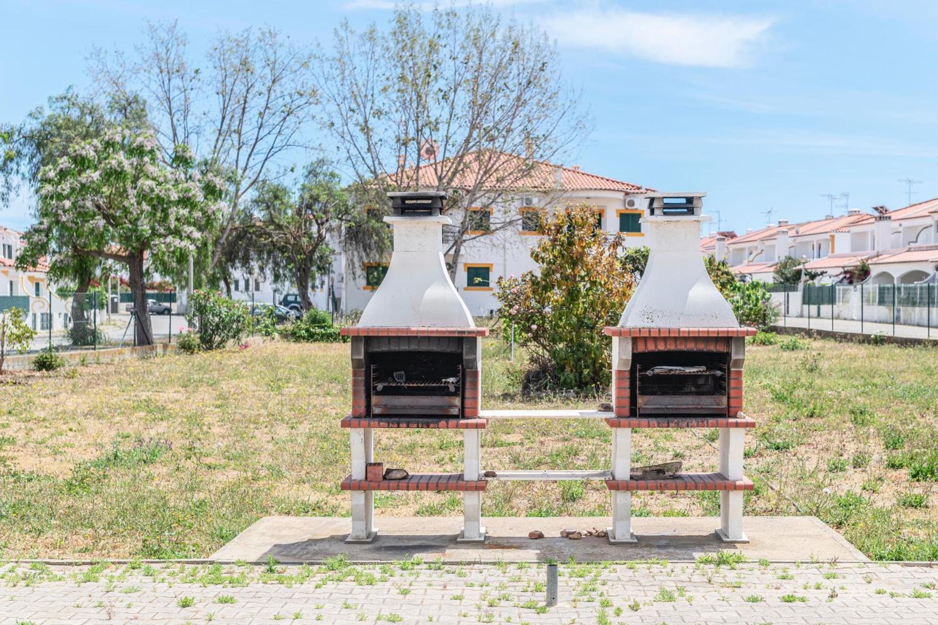 COTOVIA HOME vacations steps from the beach view 5