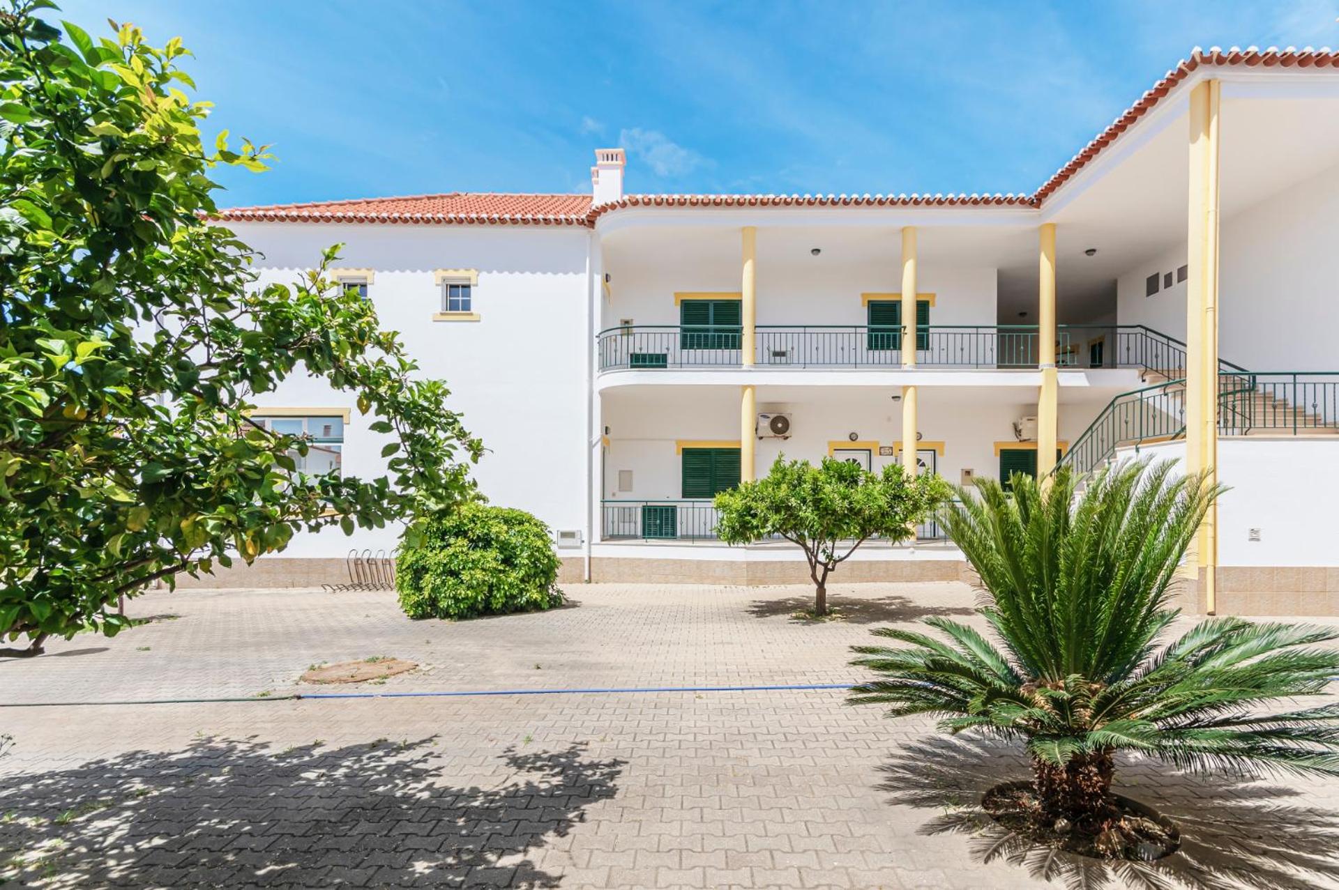 COTOVIA HOME vacations steps from the beach view 2