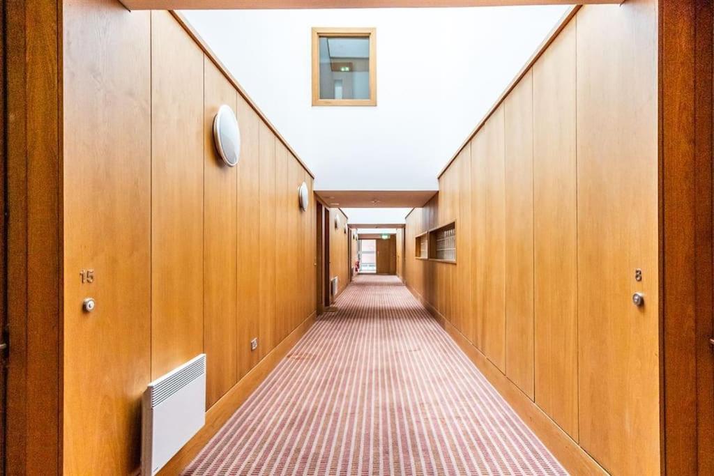 Grand Canal 2 Bedroom Flat