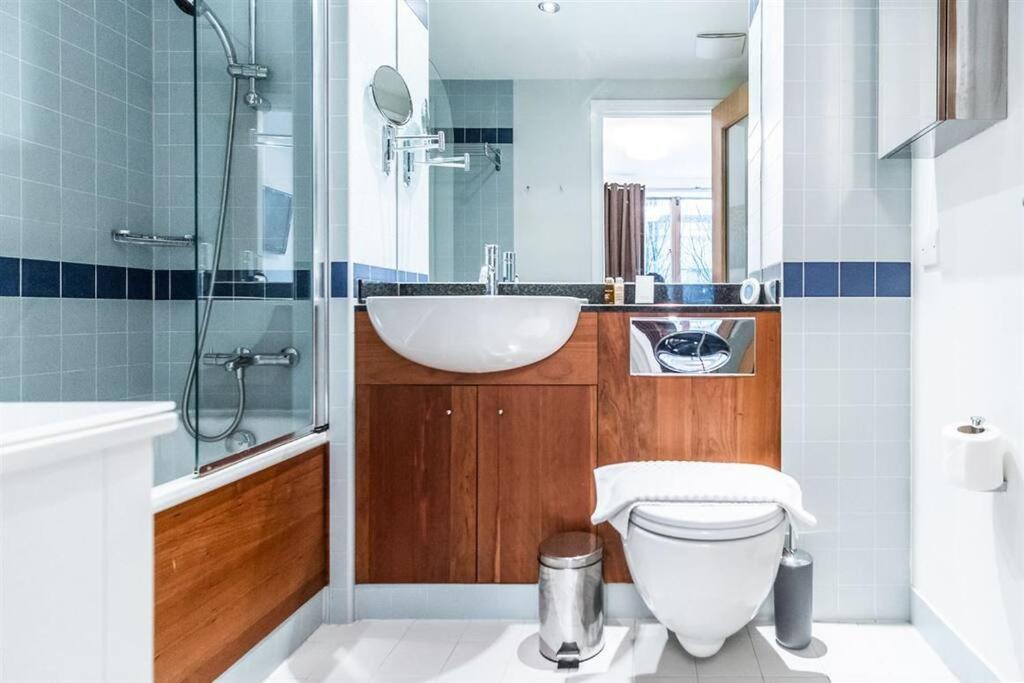 Grand Canal 2 Bedroom Flat
