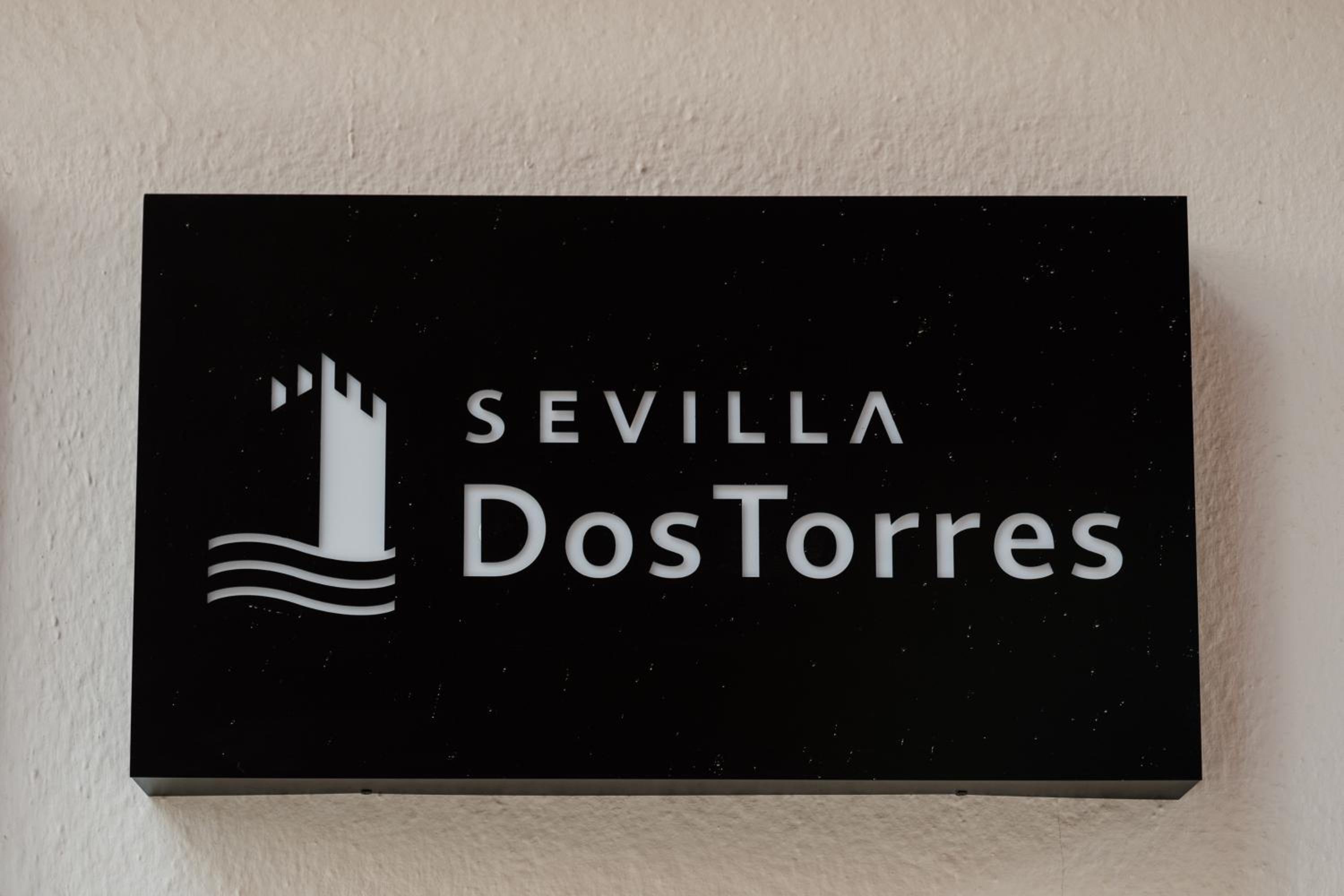 Sevilla DosTorres view 3