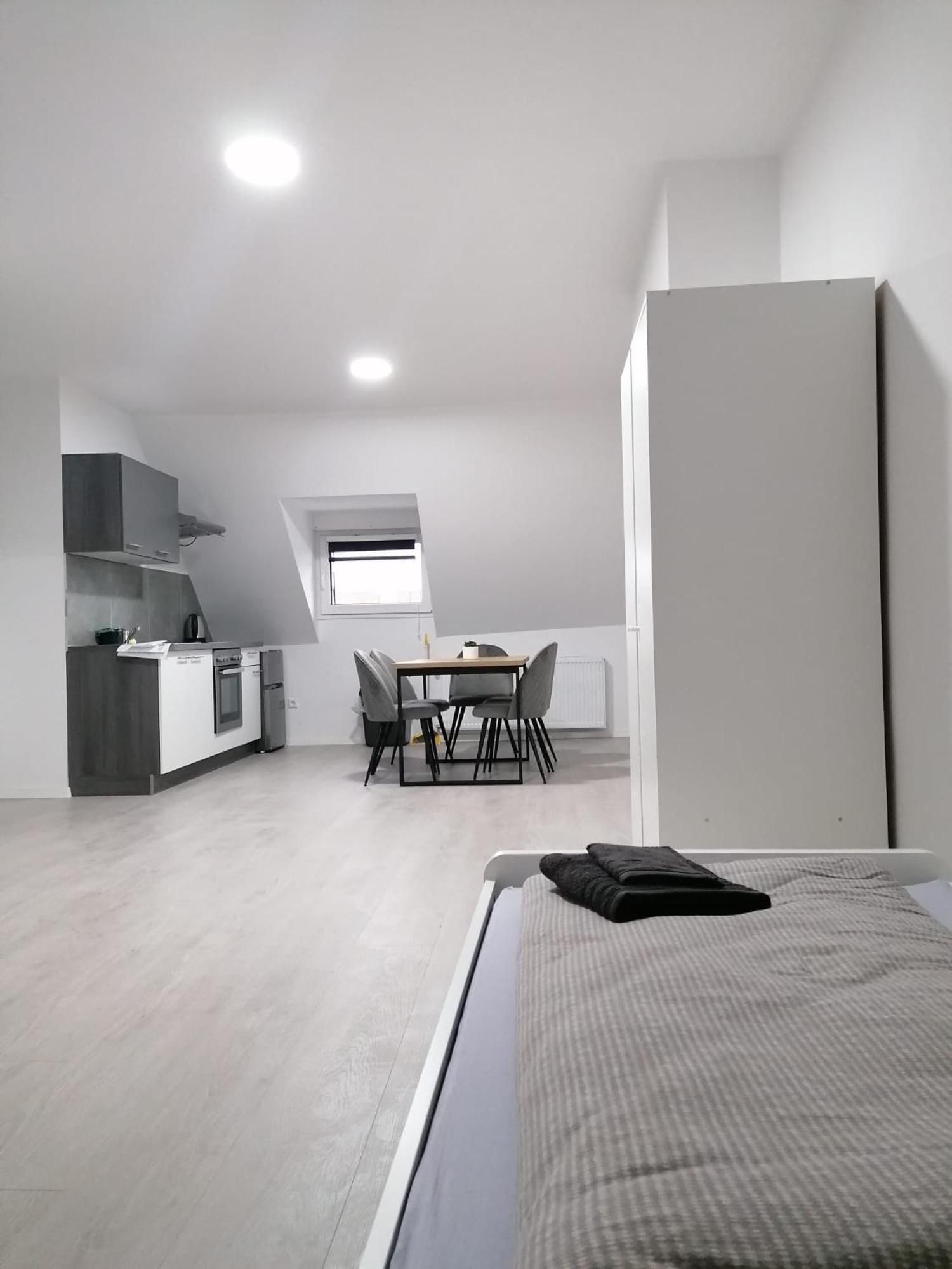 estrella24 LIVING ROOMS Chita