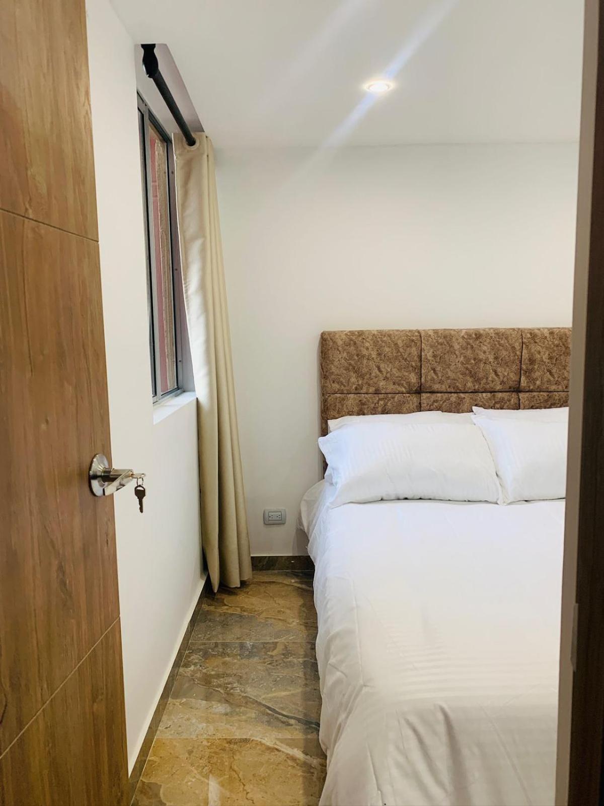 Alquiler Apartamento en Bogotá cerca al aeropuerto-Colibri Dorado-by-wonderlust