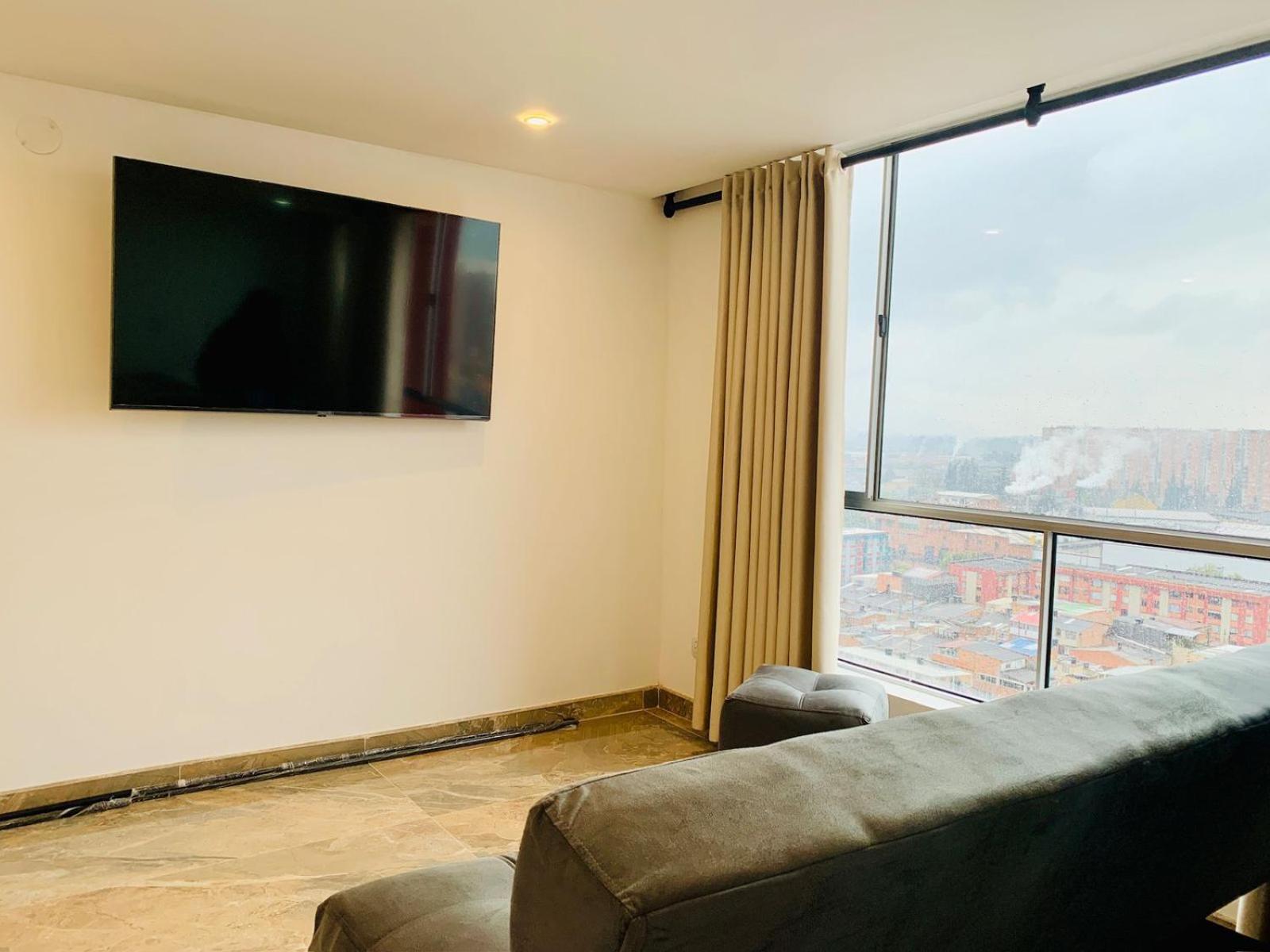 Alquiler Apartamento en Bogotá cerca al aeropuerto-Colibri Dorado-by-wonderlust