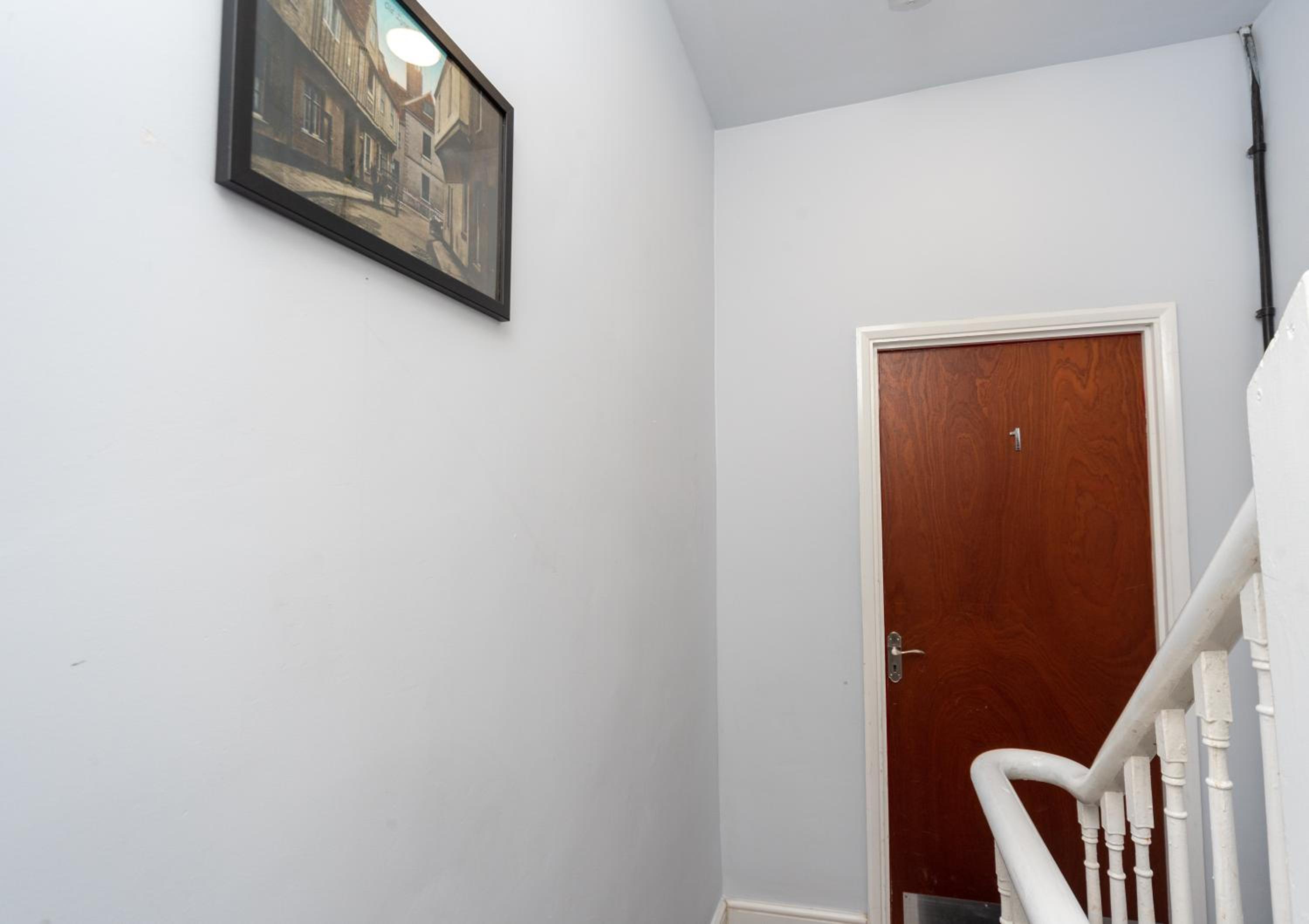 Central Two Bed Flat Kings Lynn view 5