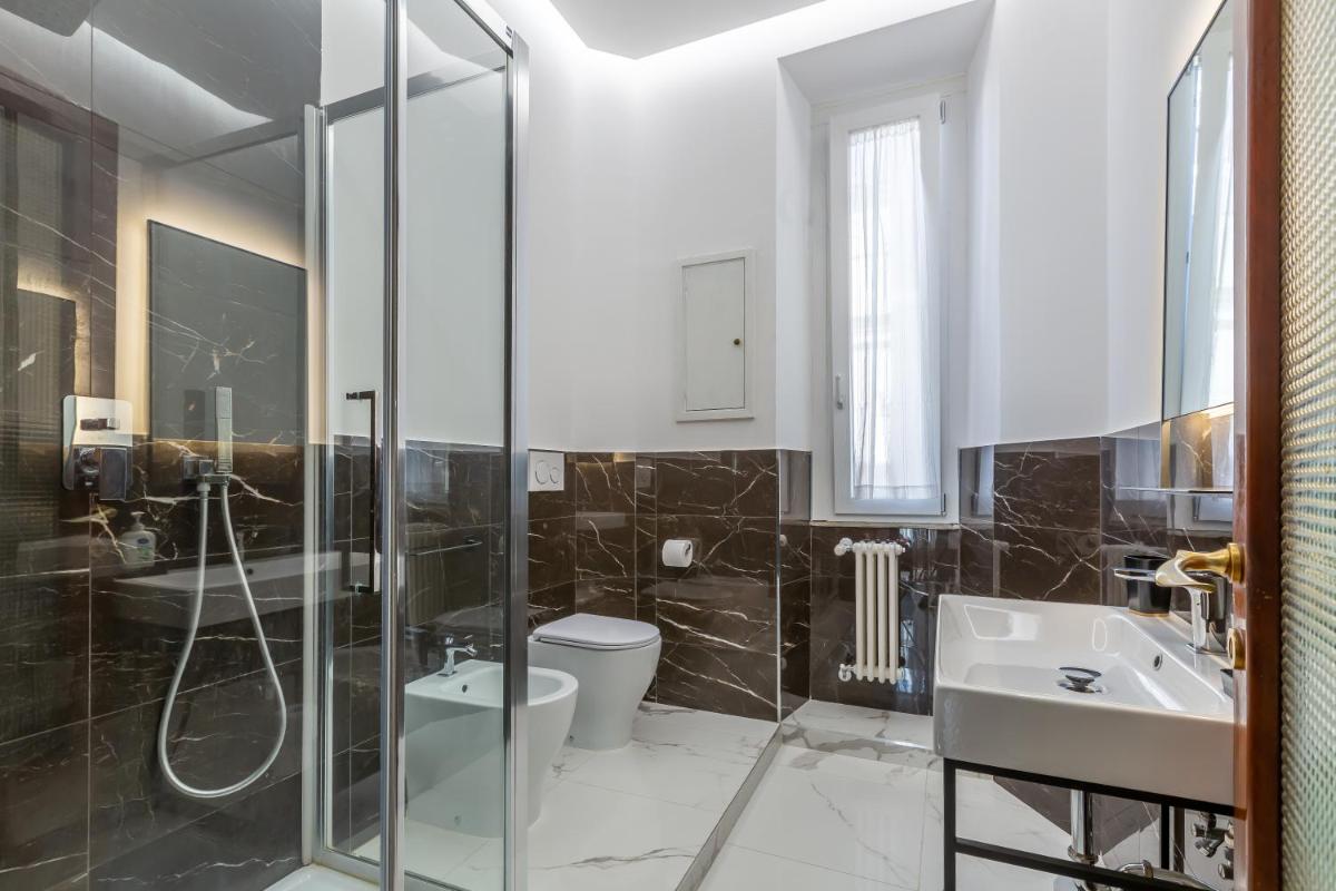 Aqua Claudia and Anio Novus Apartments