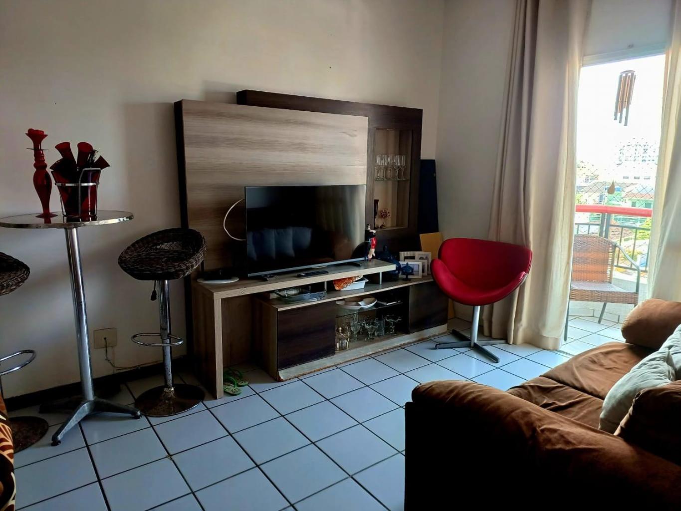 Apartamento Compartilhado, com 02 Quartos, sendo 01 suíte
