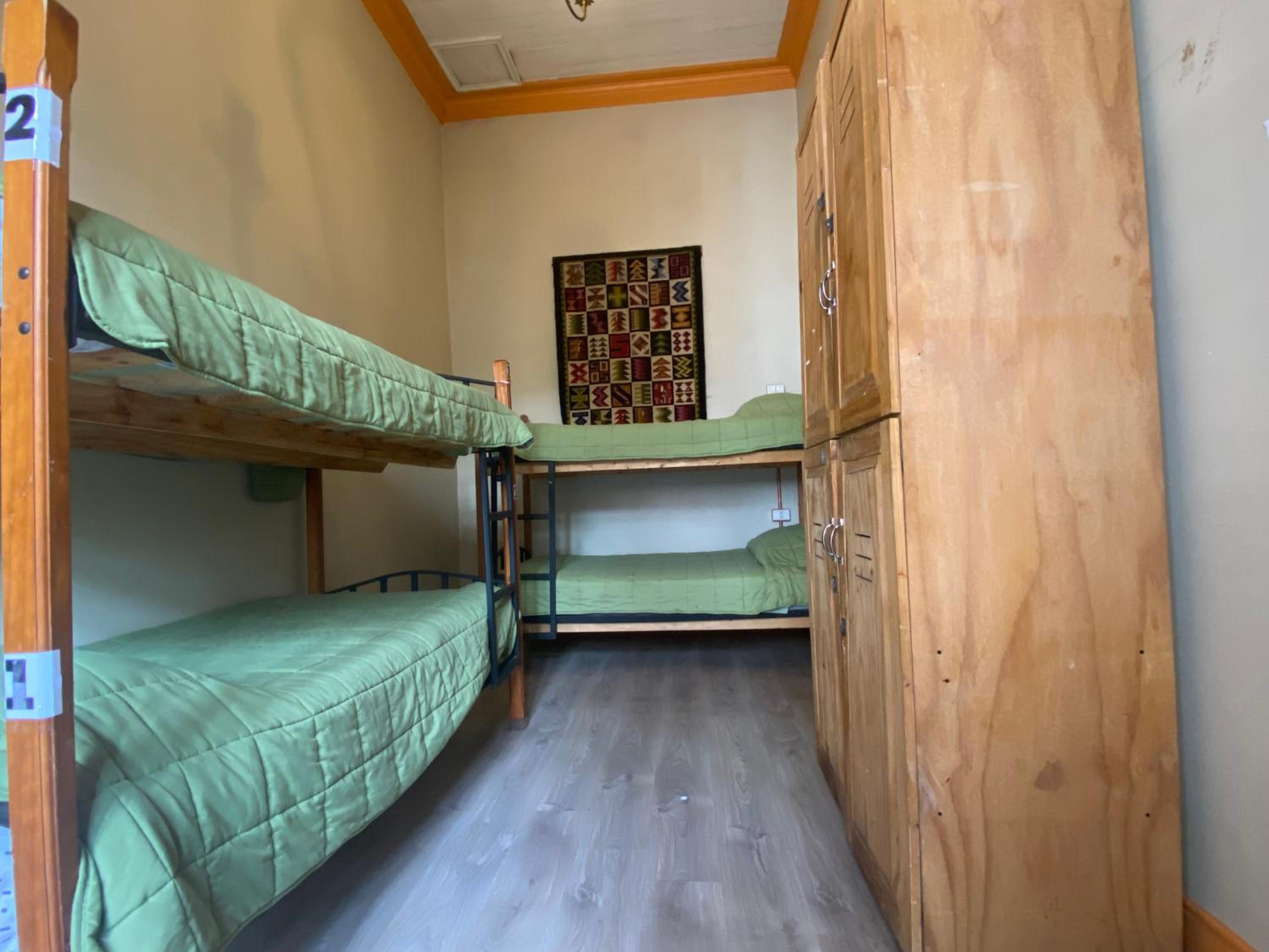 La Casa Roja Hostel