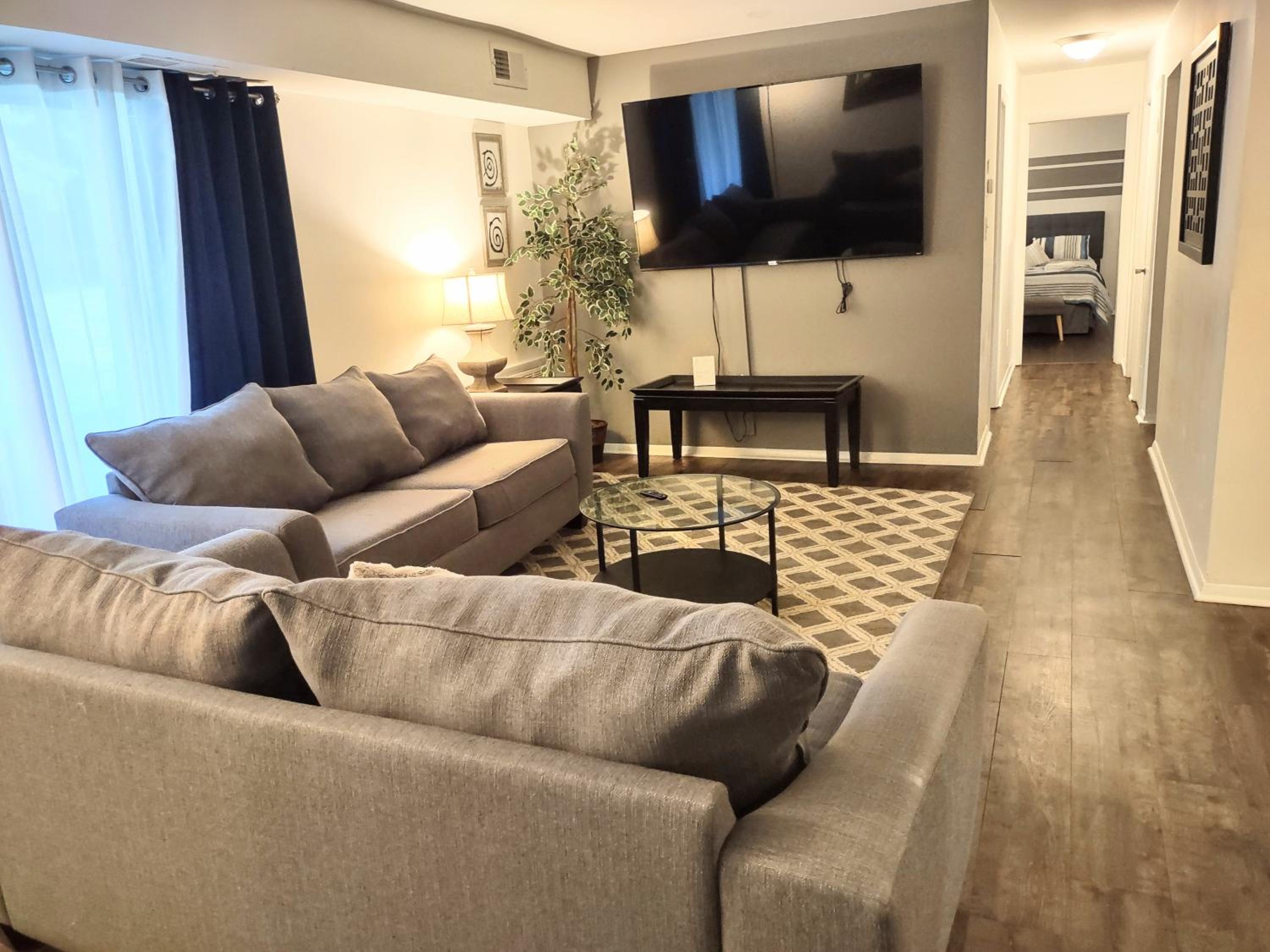 Cozy Condo in Central Raleigh view 4
