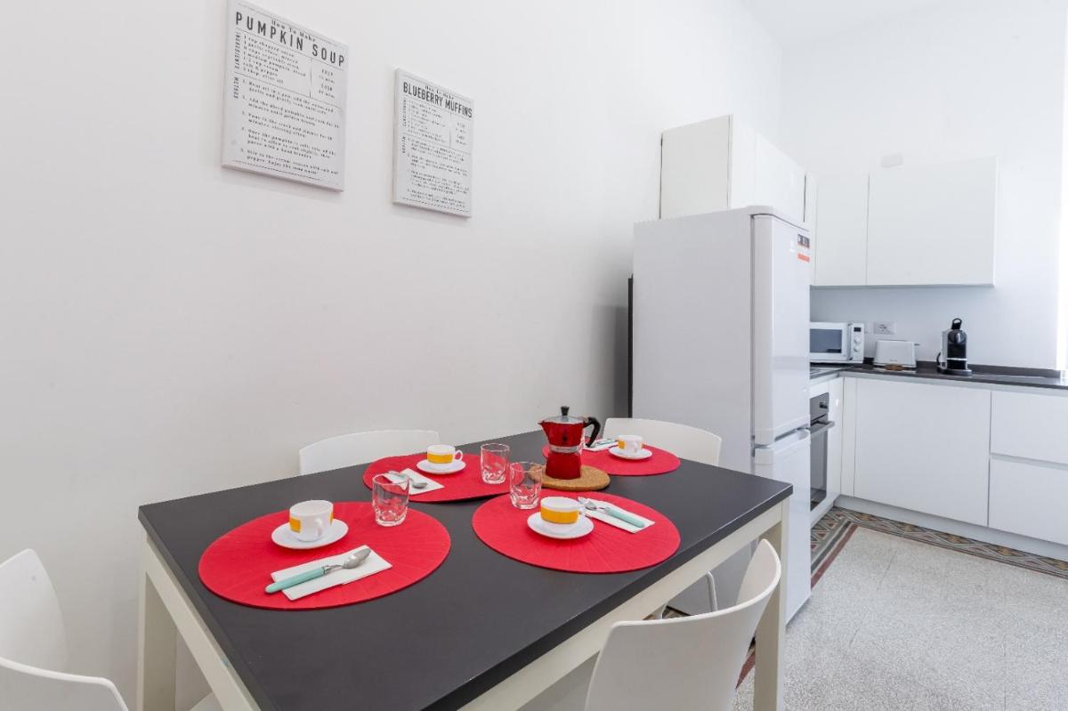 Aqua Claudia and Anio Novus Apartments