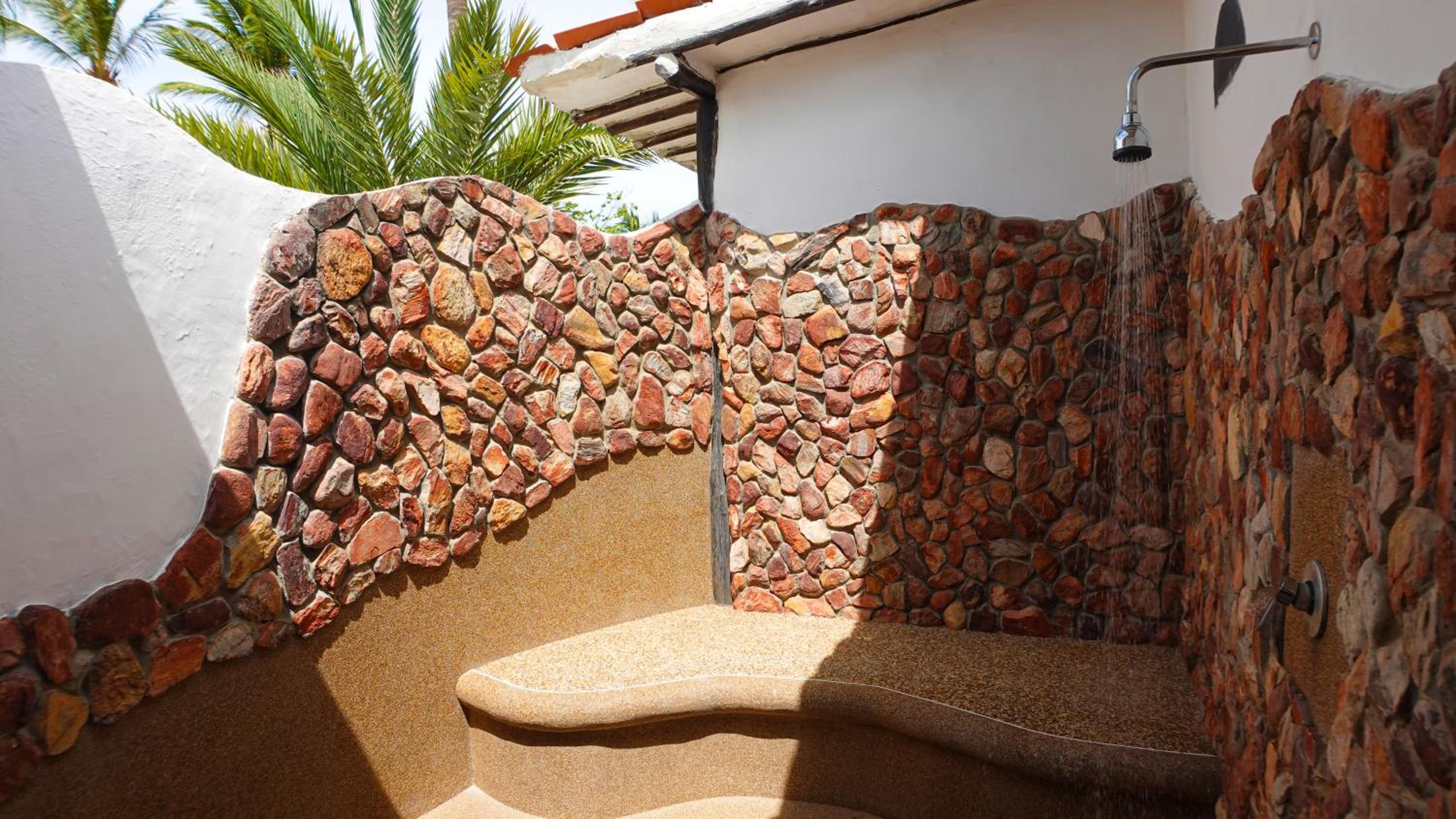 Sunsol Punta Blanca - Photo 17