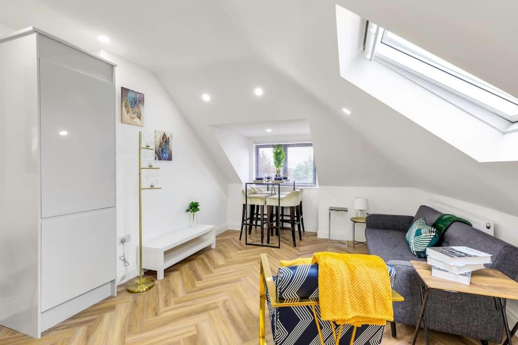 Massive west London 7 bed modern