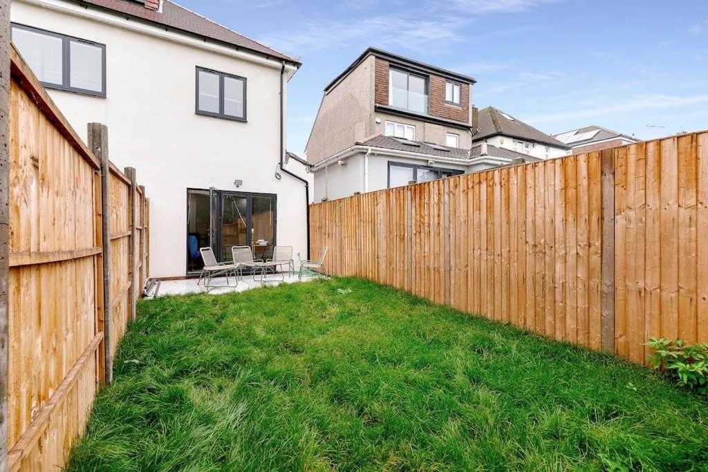 Massive west London 7 bed modern
