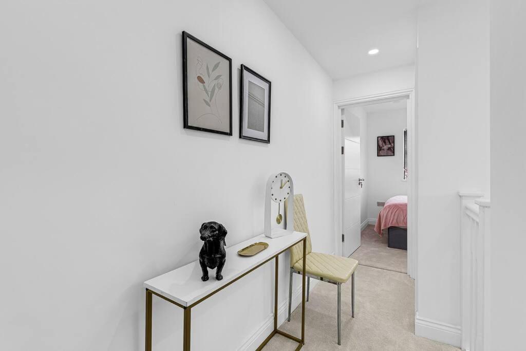 Massive west London 7 bed modern