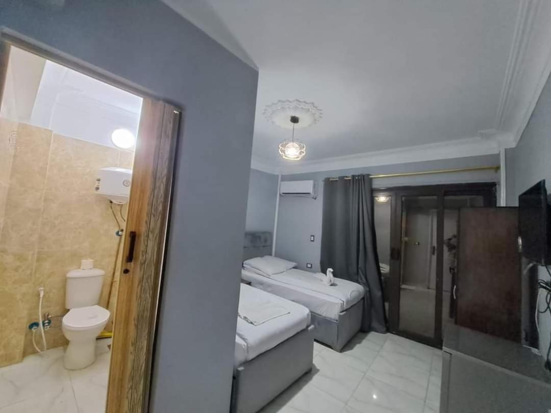 HoTEL NADA