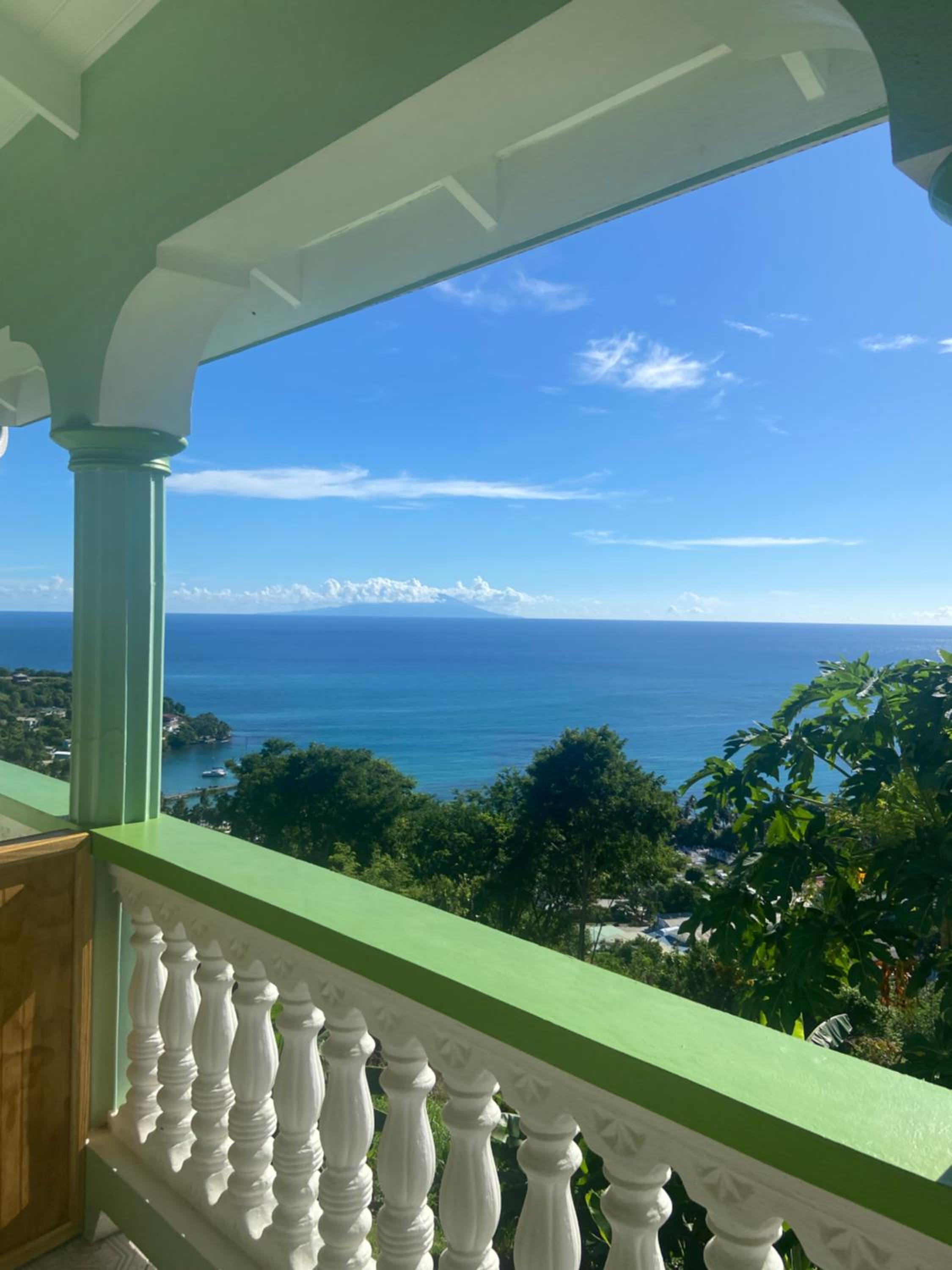 Greenhouse on the Hill, Sea View Studio Apartment view 3