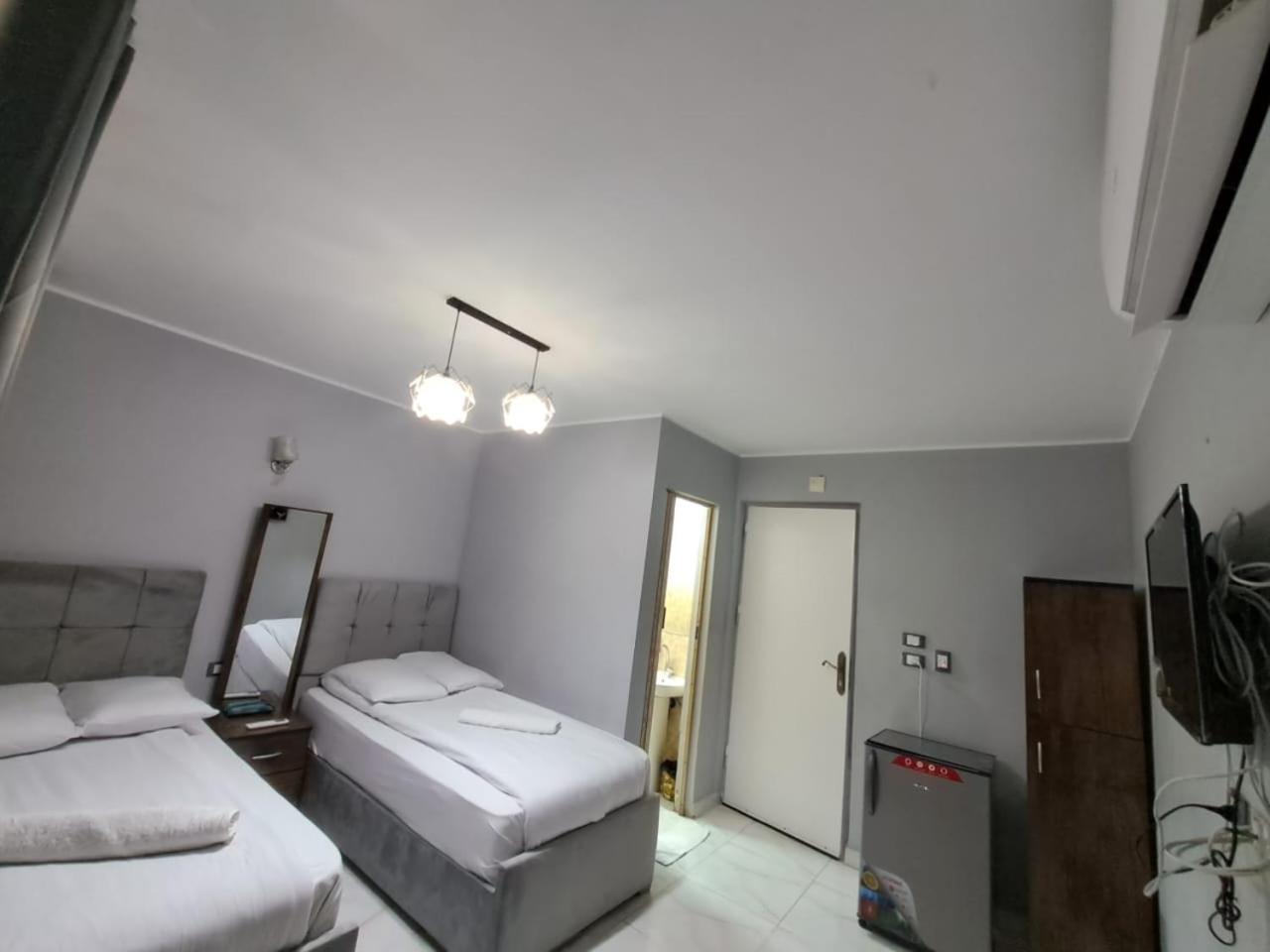 HoTEL NADA