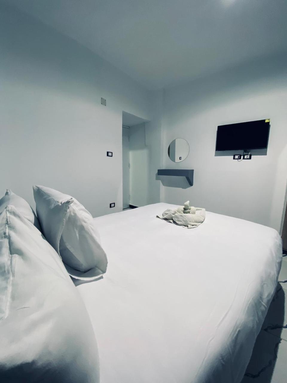 HoTEL NADA