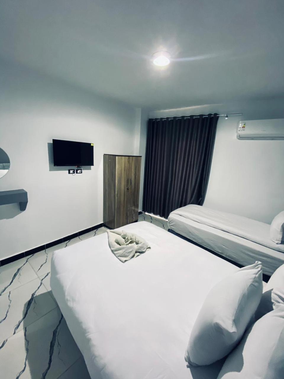 HoTEL NADA